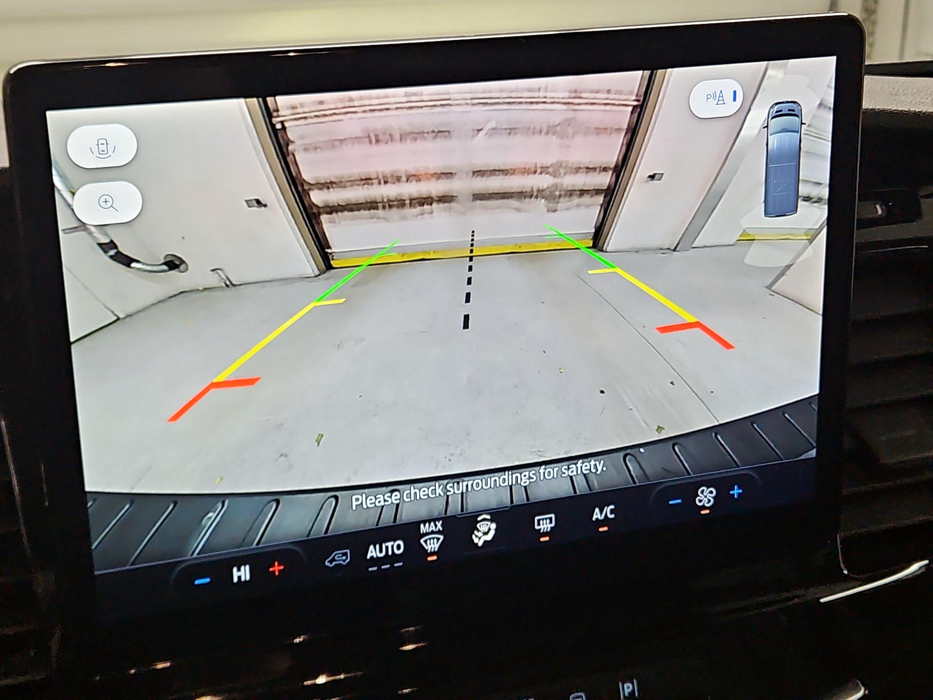 Thumbnail: 2023 Ford Transit Series - 15