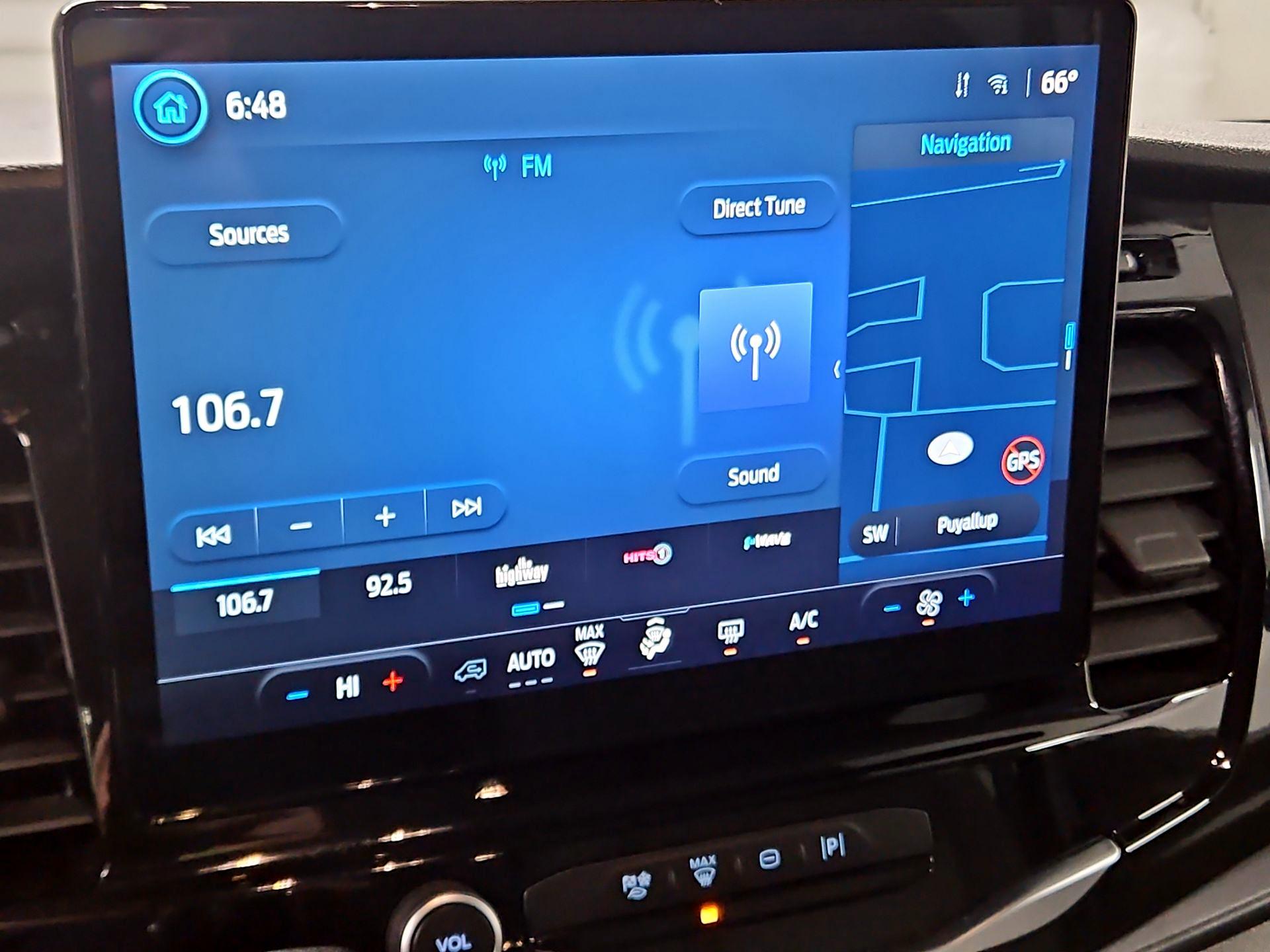 Thumbnail: 2023 Ford Transit Series - 16