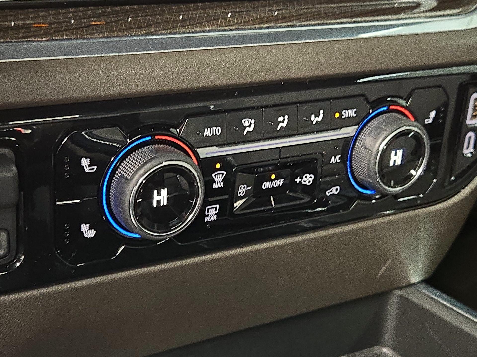 Thumbnail: 2023 Chevrolet Silverado 1500 - 17