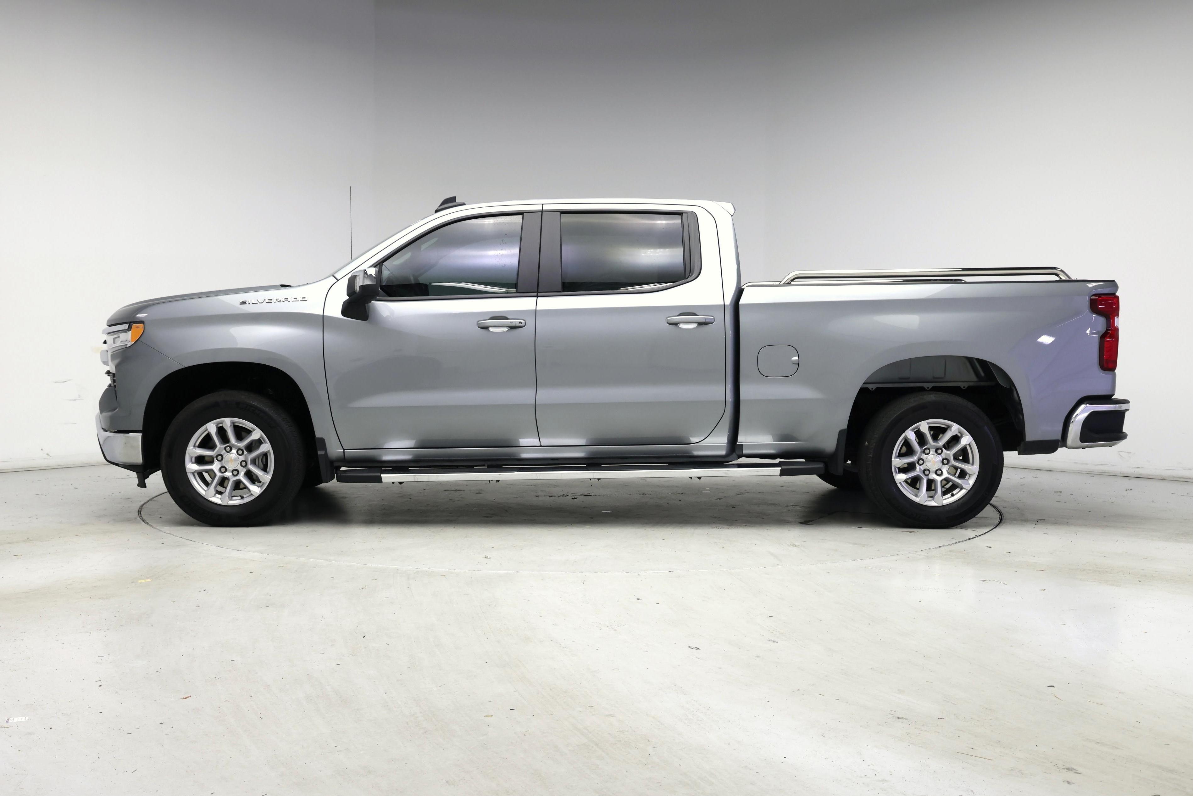 Thumbnail: 2023 Chevrolet Silverado 1500 - 3