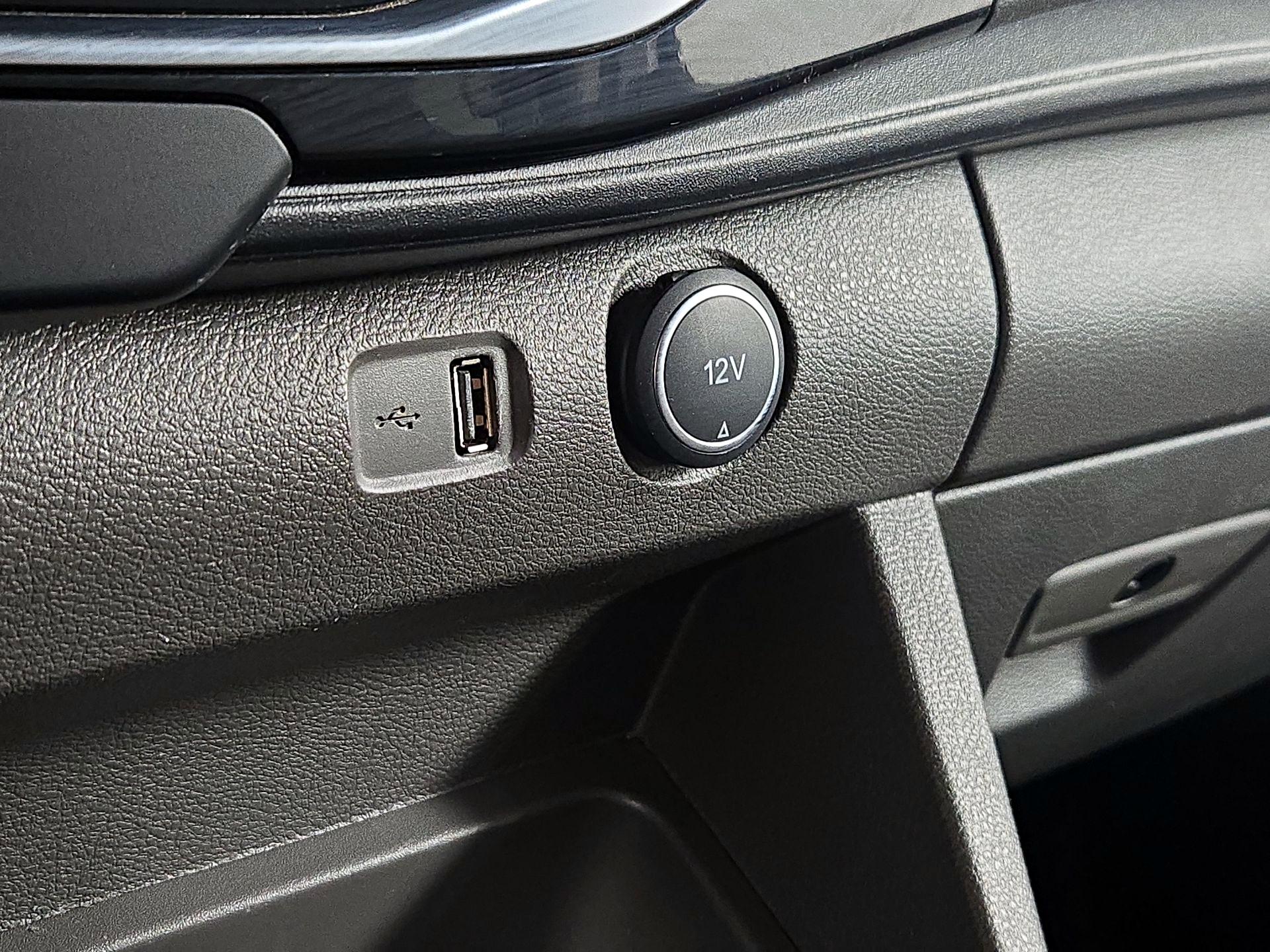 Thumbnail: 2023 Ford Transit Series - 19