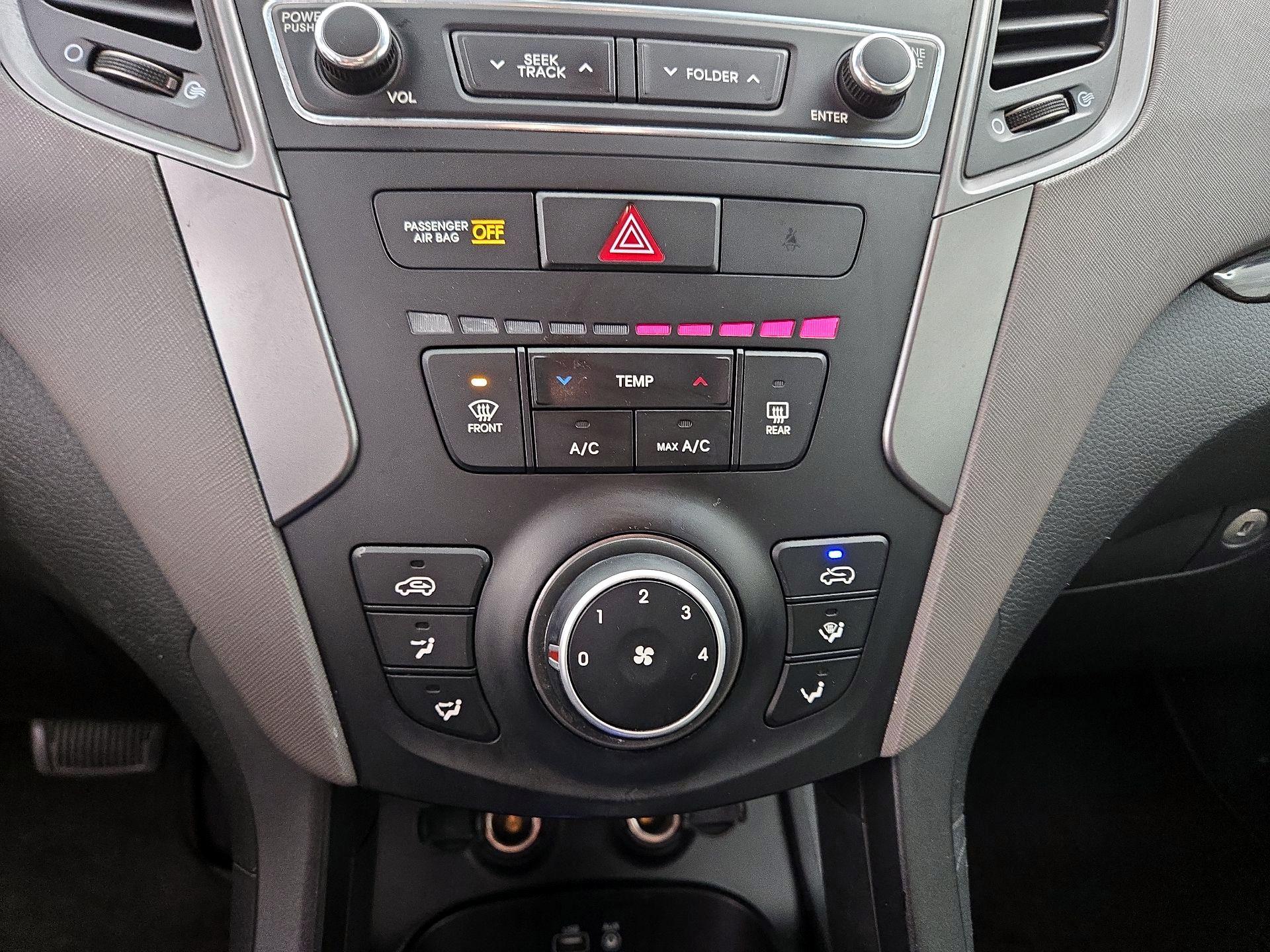 Thumbnail: 2018 Hyundai Santa Fe - 16