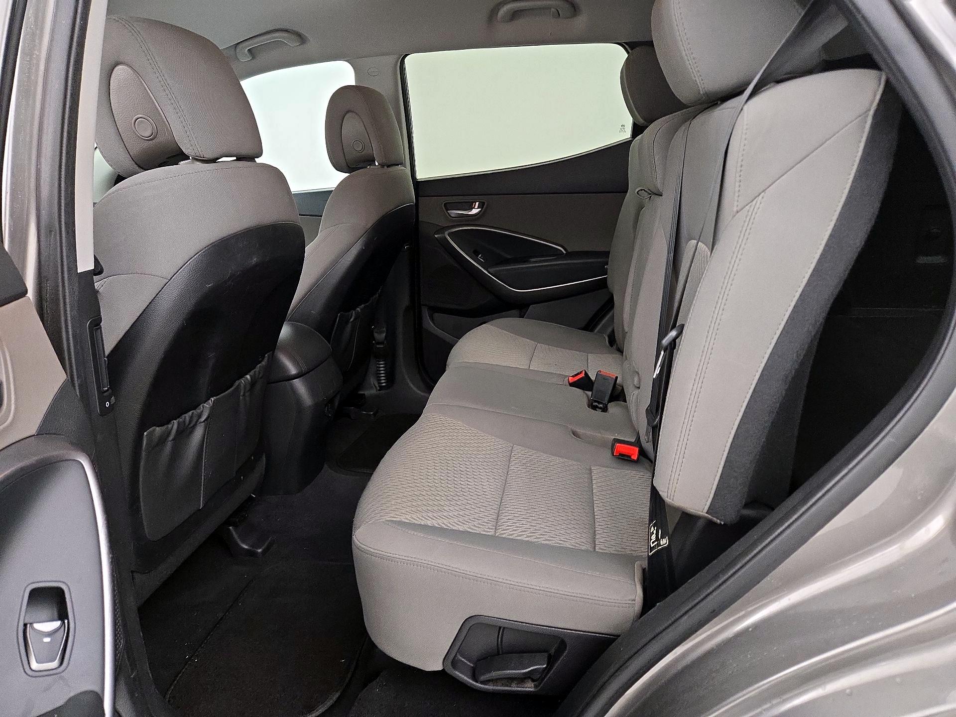 Thumbnail: 2018 Hyundai Santa Fe - 19