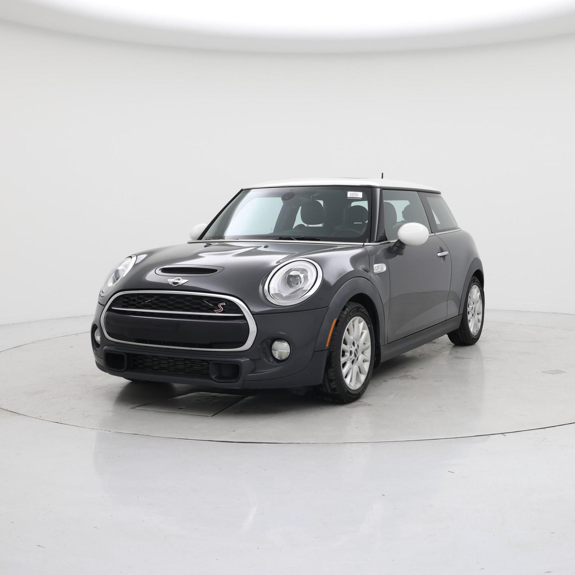 Thumbnail: 2015 MINI Cooper Hardtop - 4