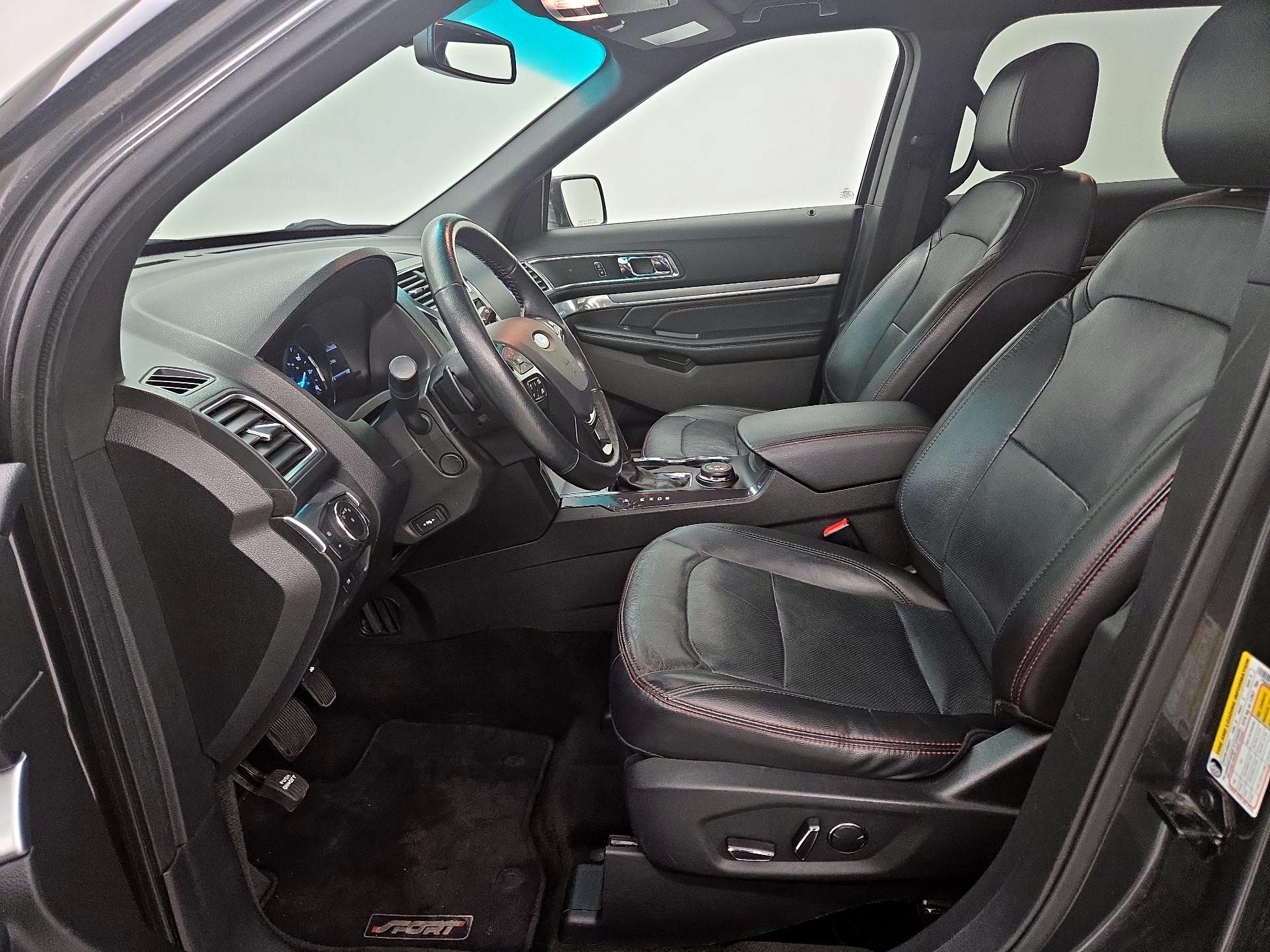 Thumbnail: 2017 Ford Explorer - 11