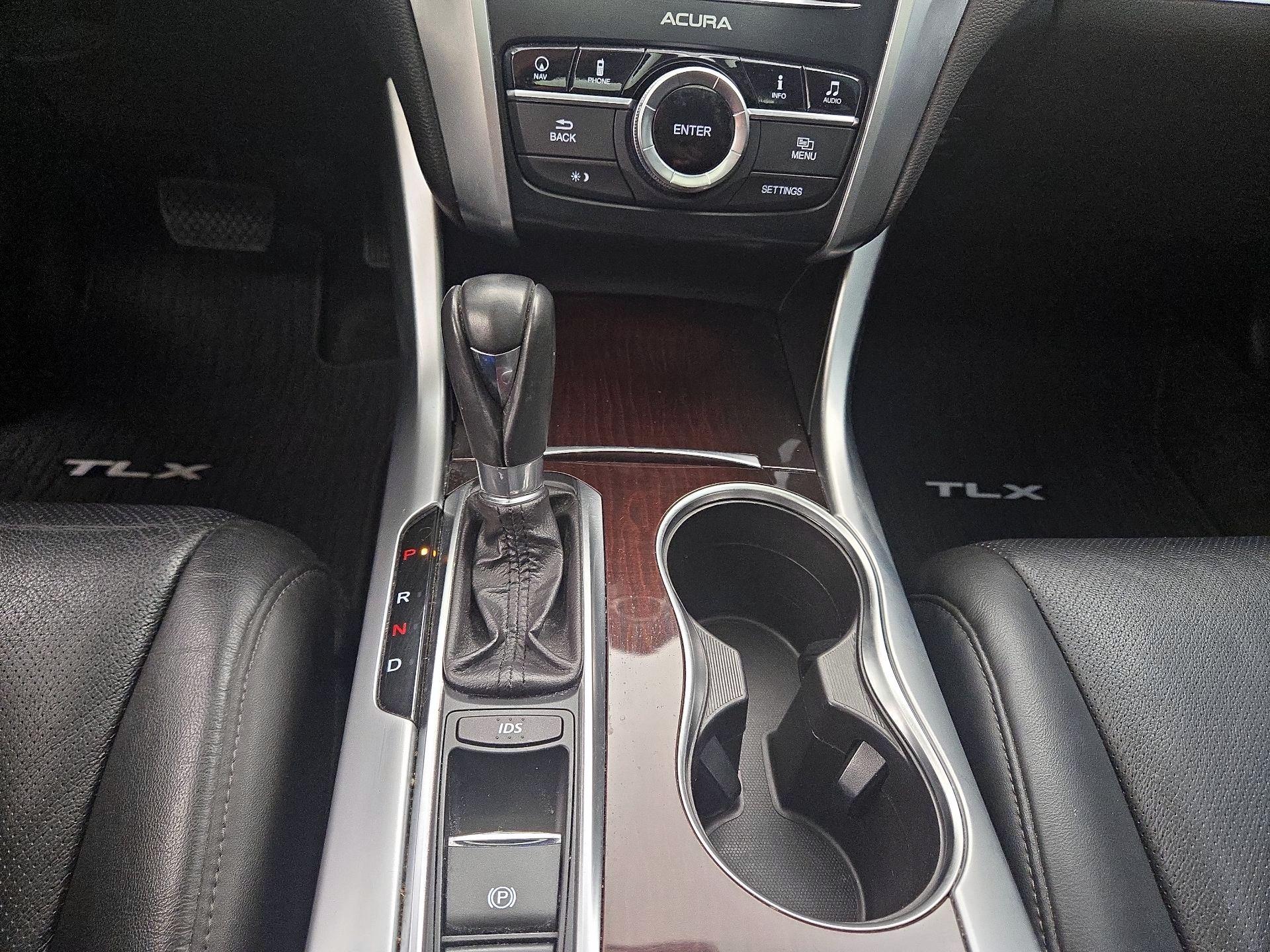 Thumbnail: 2015 Acura TLX - 18