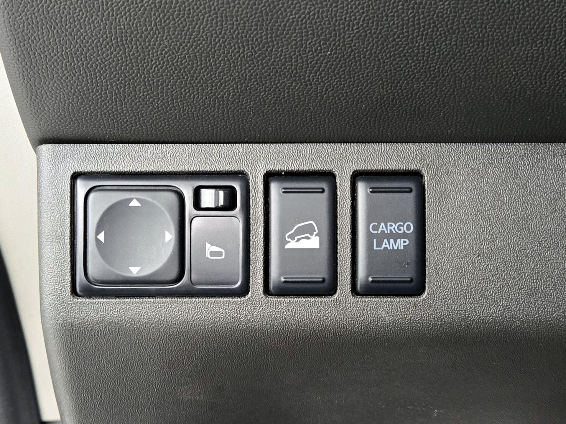 Thumbnail: 2015 Nissan Frontier - 13