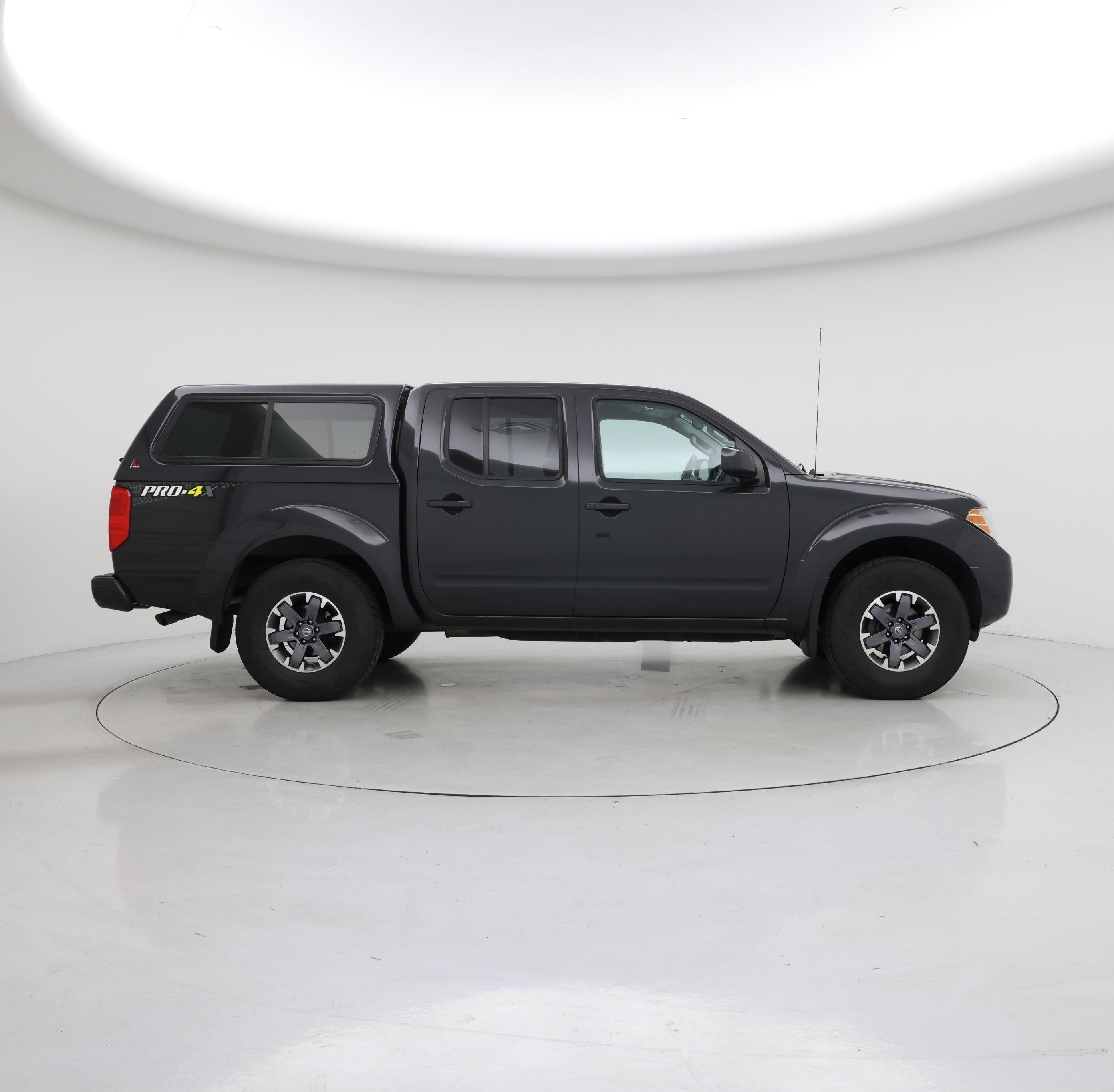 Thumbnail: 2015 Nissan Frontier - 7