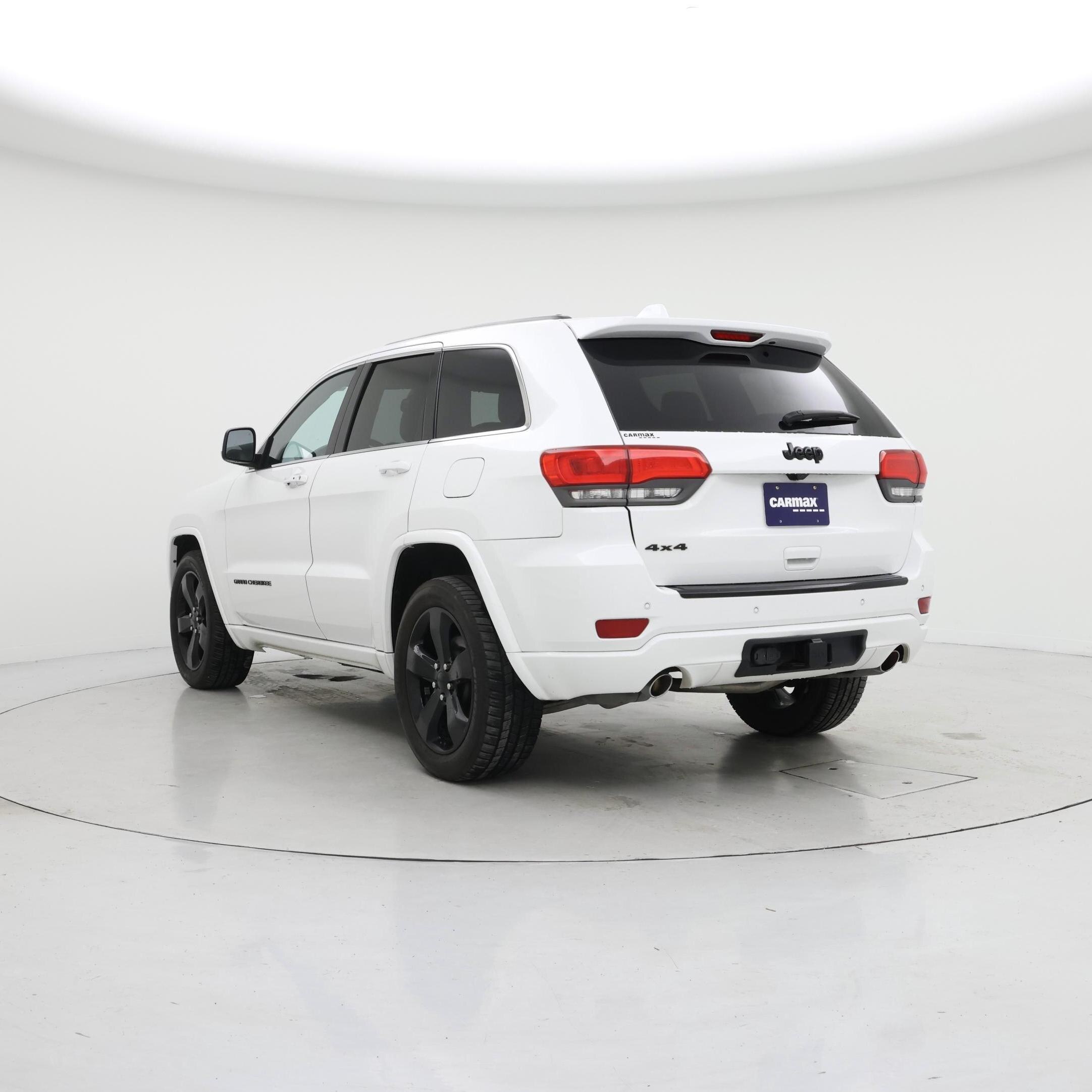 Thumbnail: 2015 Jeep Grand Cherokee - 2