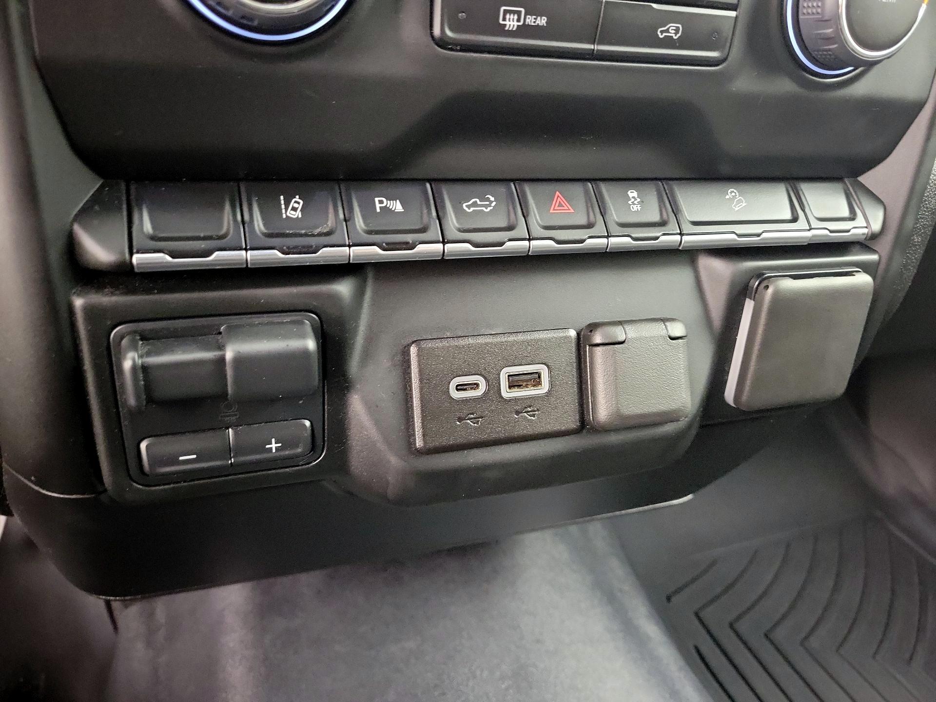 Thumbnail: 2024 Chevrolet Silverado 2500 - 18