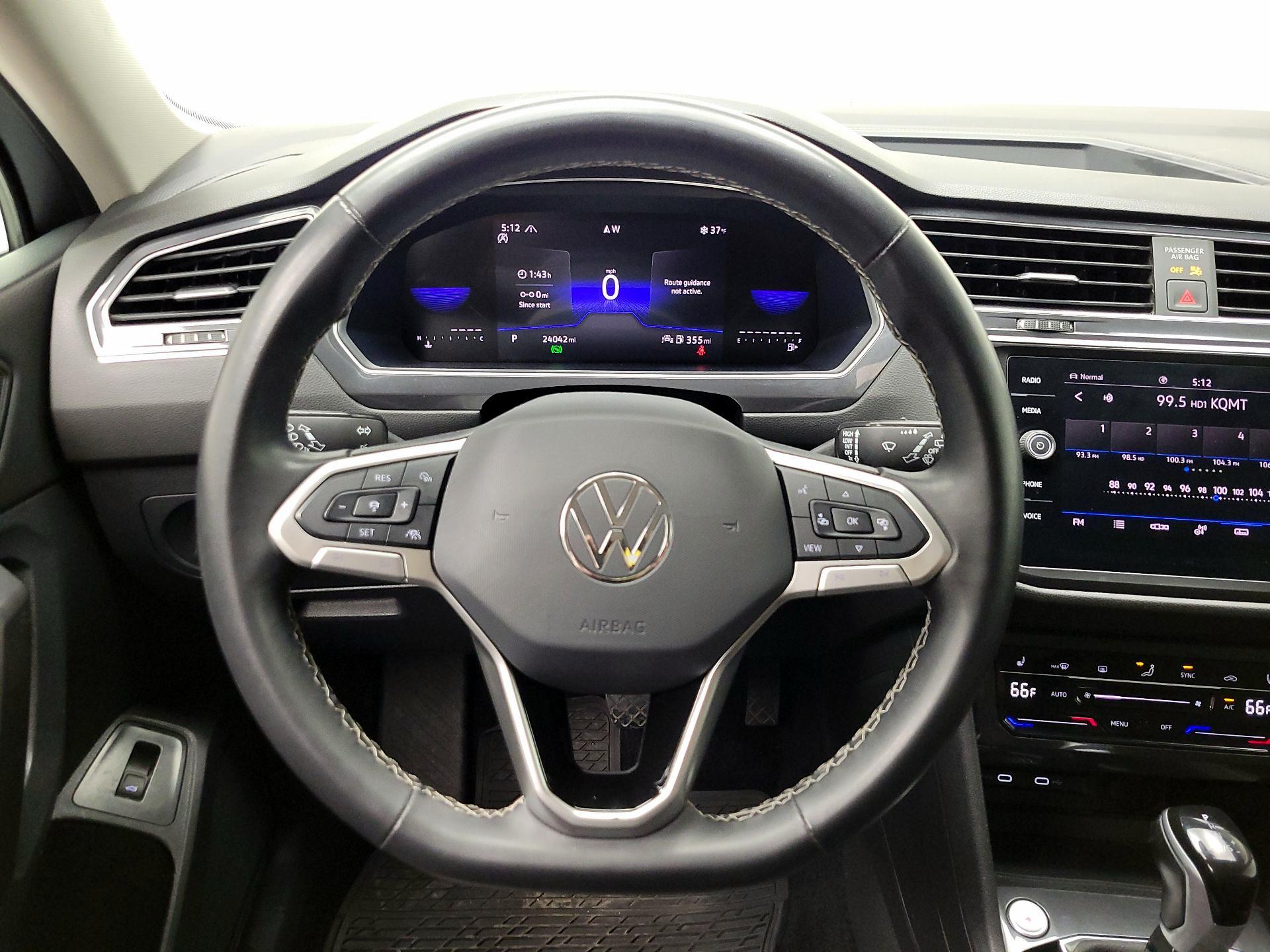 Thumbnail: 2024 Volkswagen Tiguan - 10