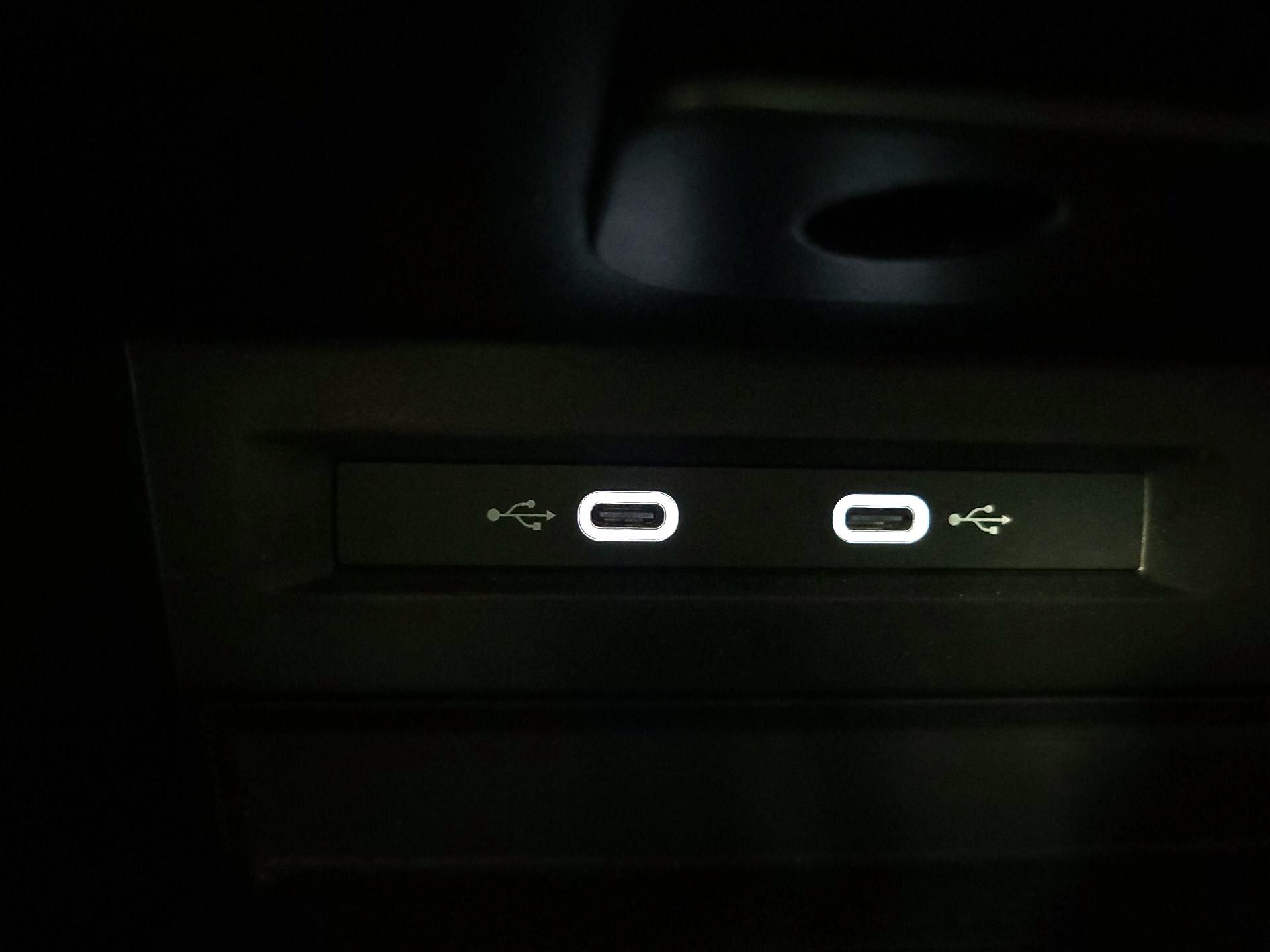 Thumbnail: 2024 Volkswagen Tiguan - 18