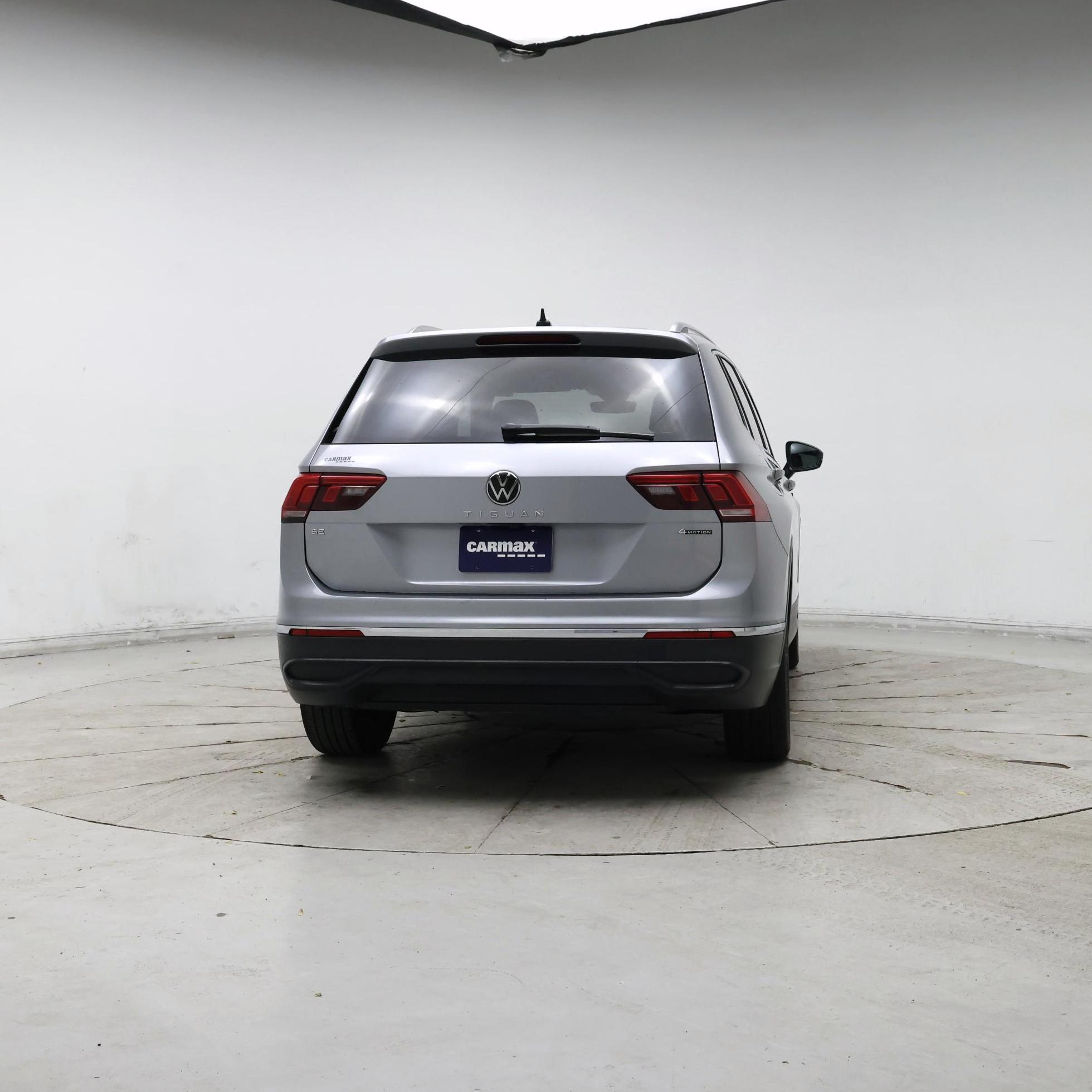 Thumbnail: 2024 Volkswagen Tiguan - 6