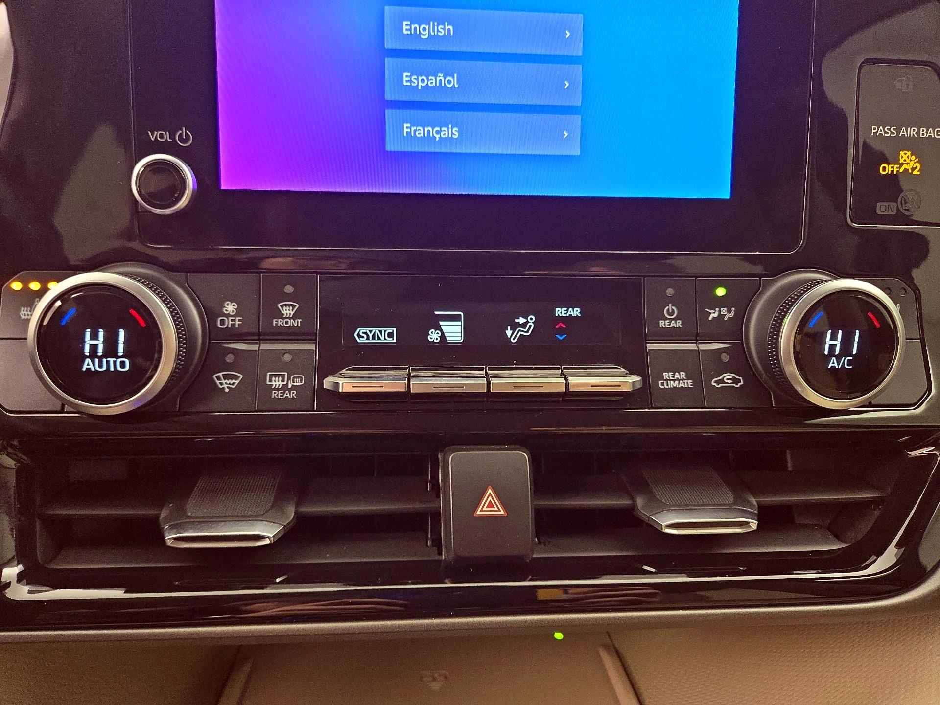 Thumbnail: 2023 Toyota Highlander - 16