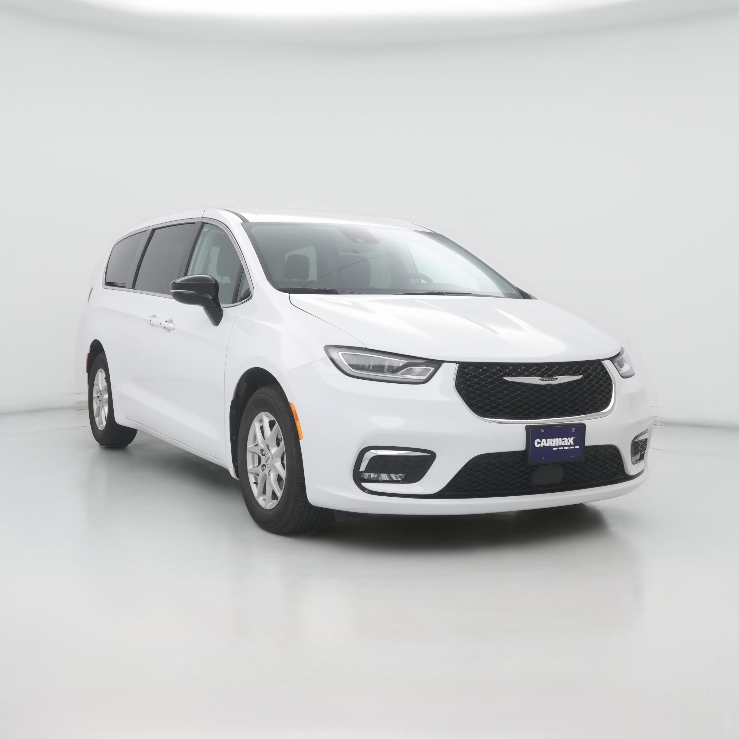 Thumbnail: 2024 Chrysler Pacifica - 1