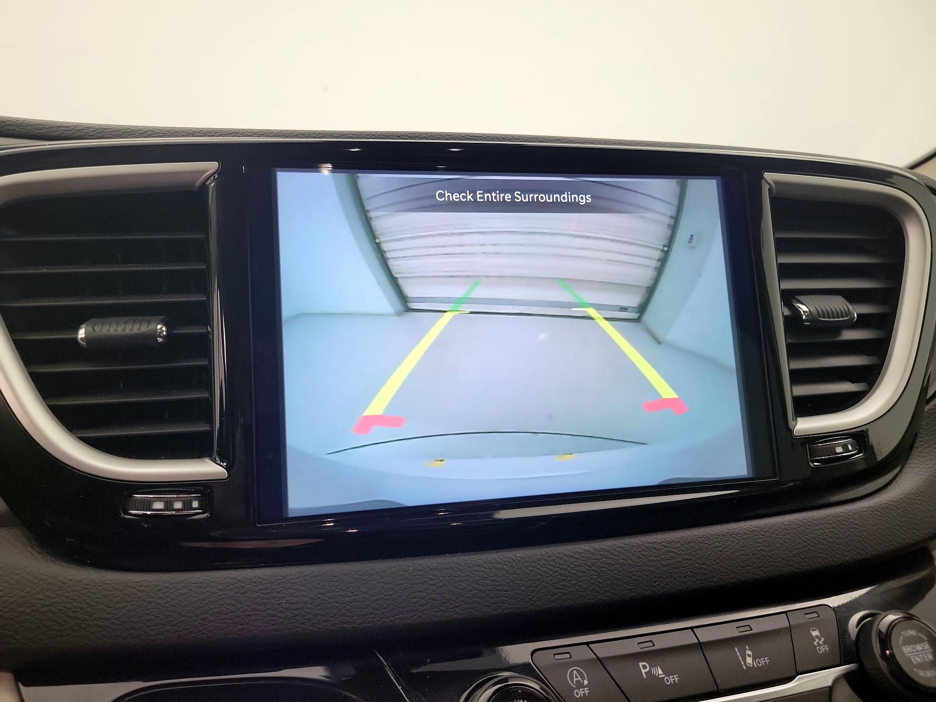 Thumbnail: 2024 Chrysler Pacifica - 14