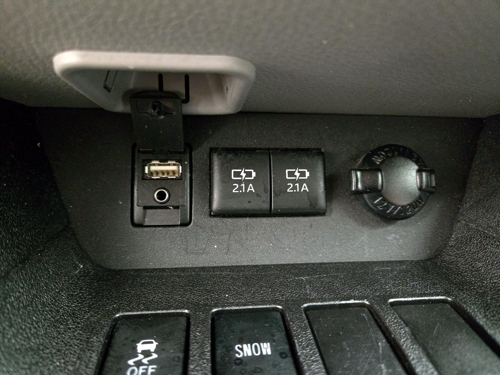 Thumbnail: 2017 Toyota Highlander - 19