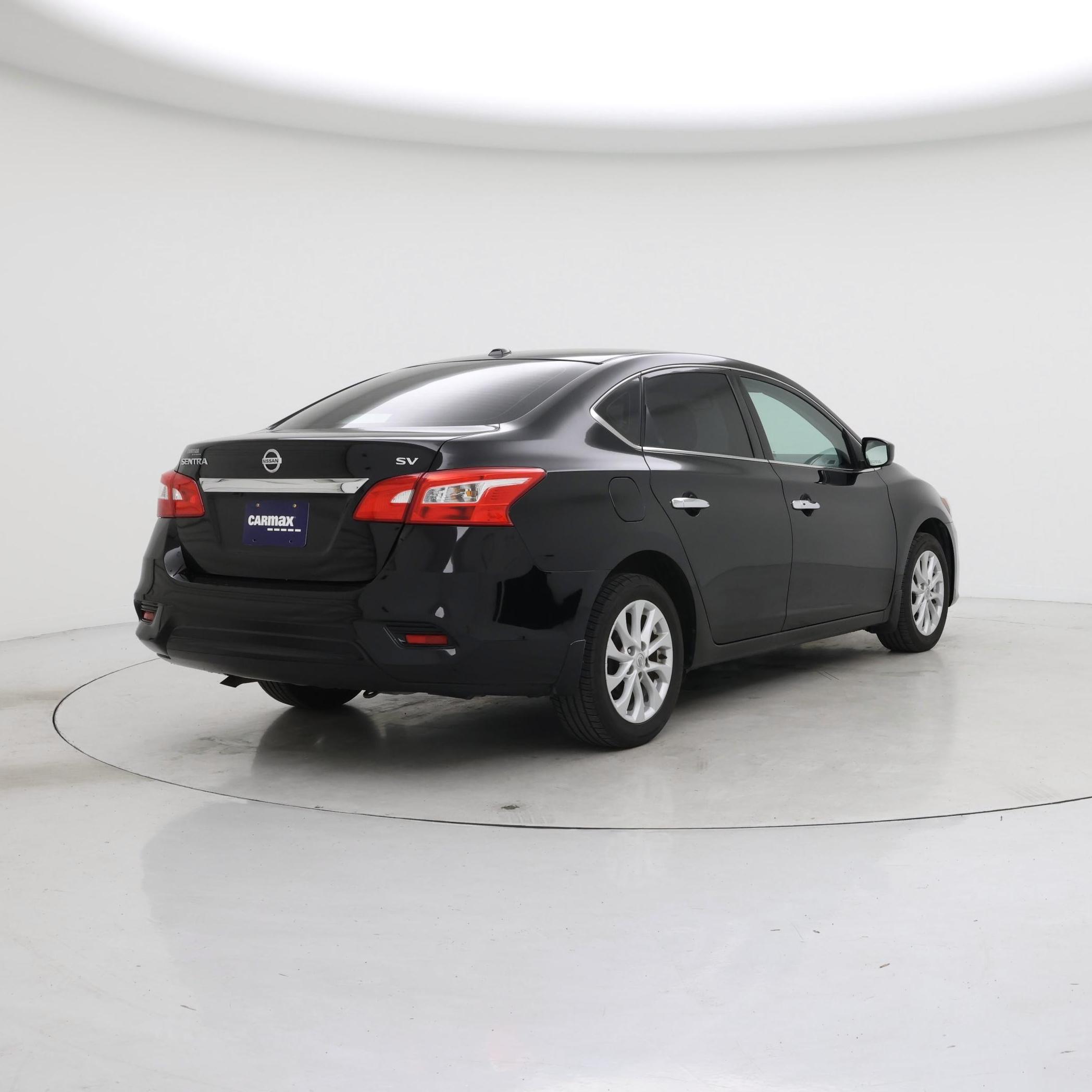 Thumbnail: 2019 Nissan Sentra - 8