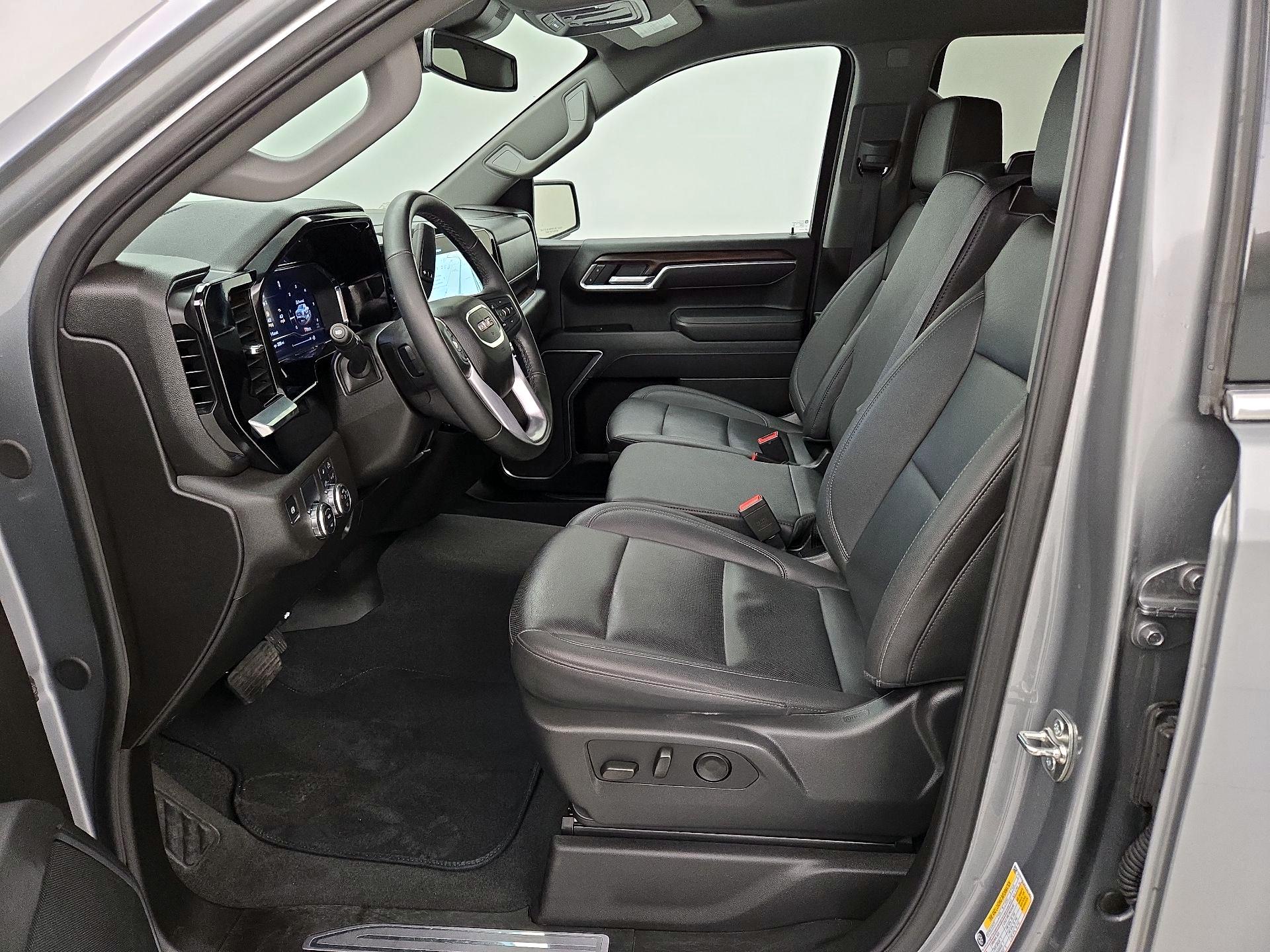 Thumbnail: 2025 GMC Sierra 1500 - 11