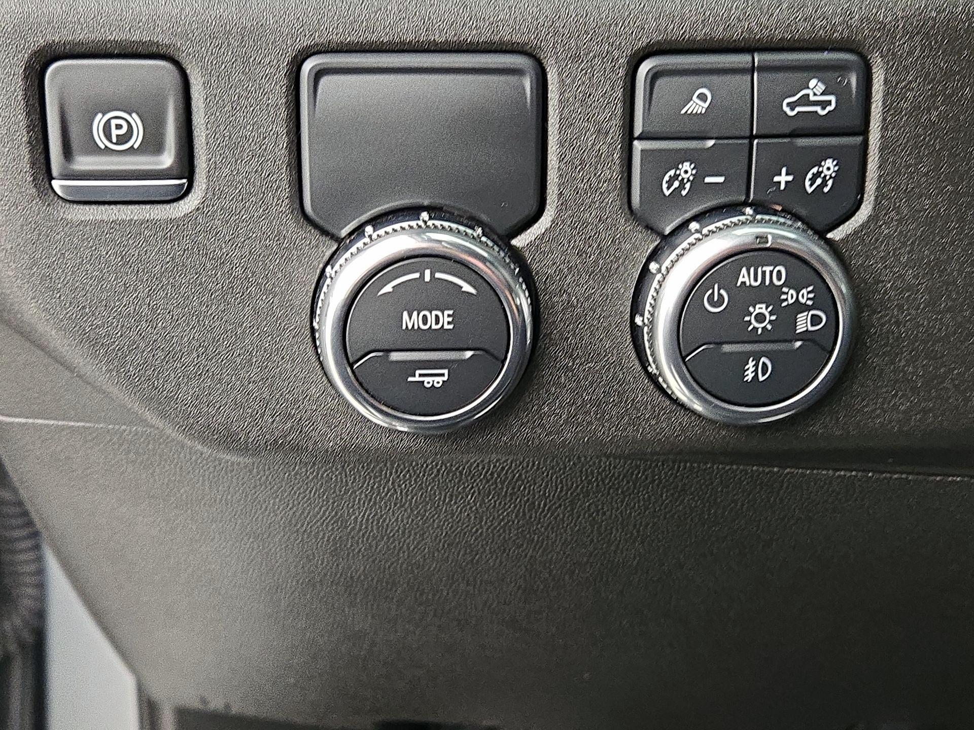 Thumbnail: 2025 GMC Sierra 1500 - 13