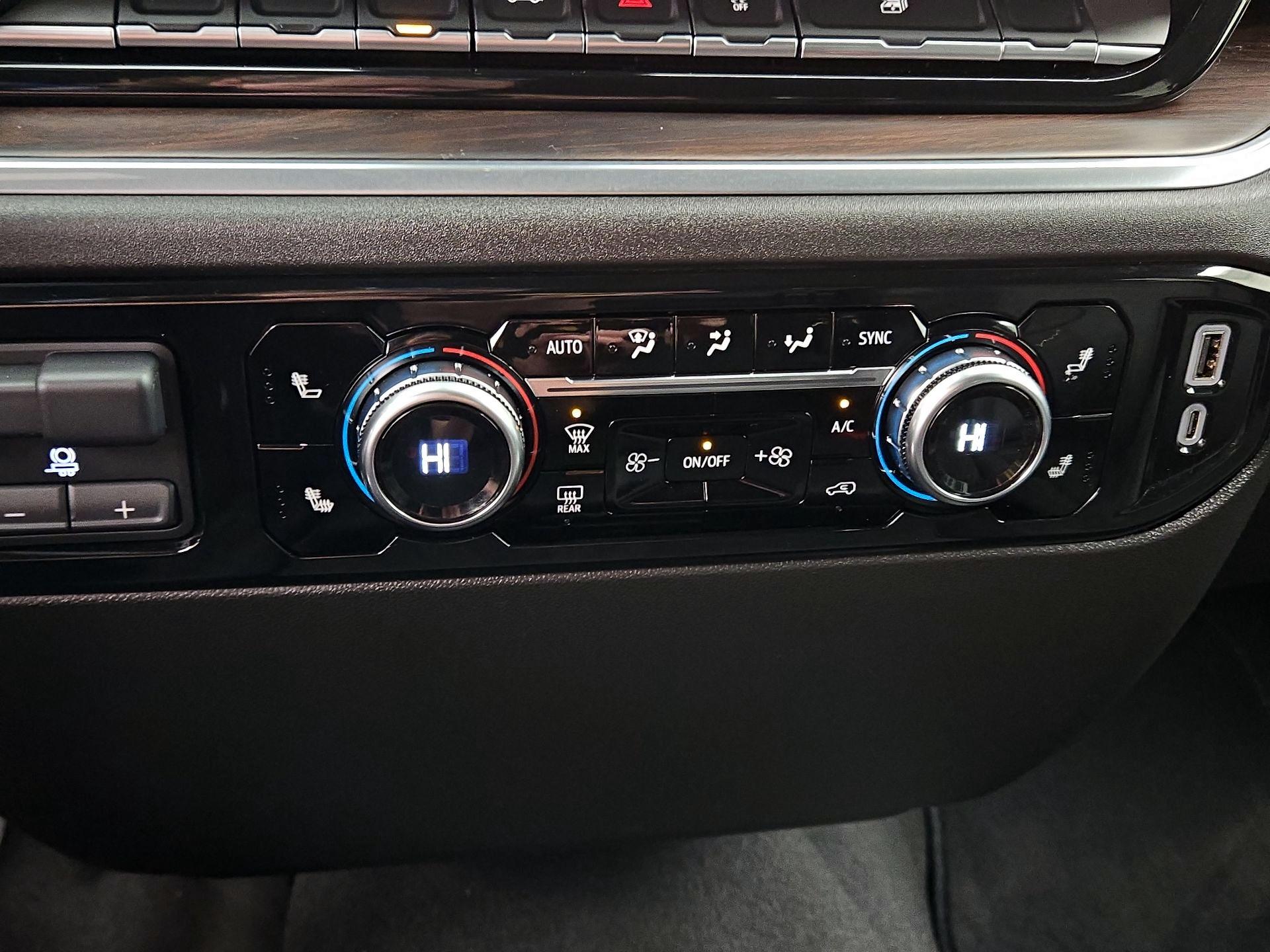 Thumbnail: 2025 GMC Sierra 1500 - 17