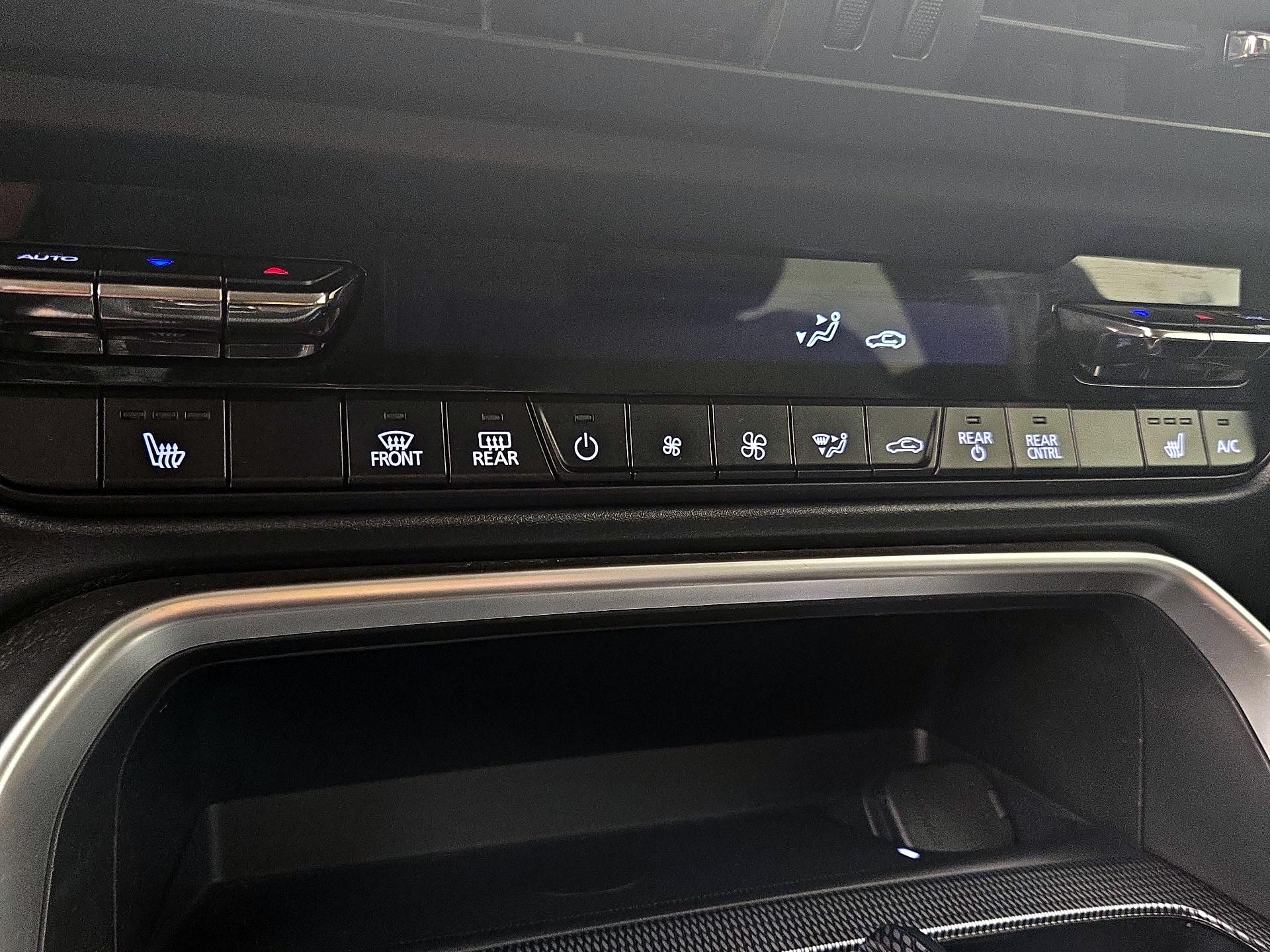 Thumbnail: 2024 Mazda CX-90 - 16