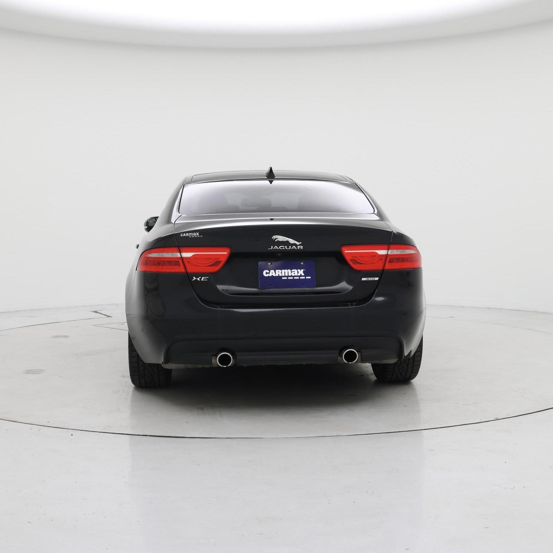 Thumbnail: 2018 Jaguar XE - 6