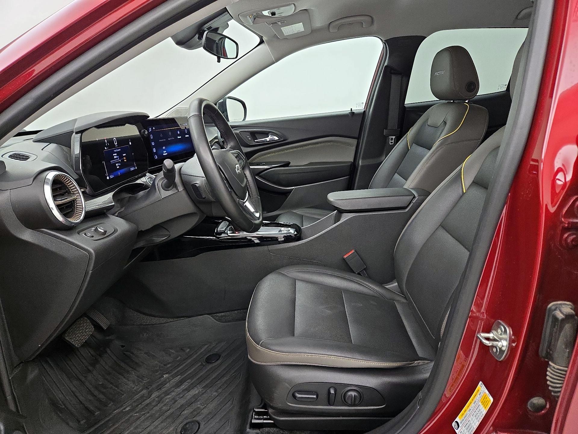 Thumbnail: 2024 Chevrolet Trax - 11