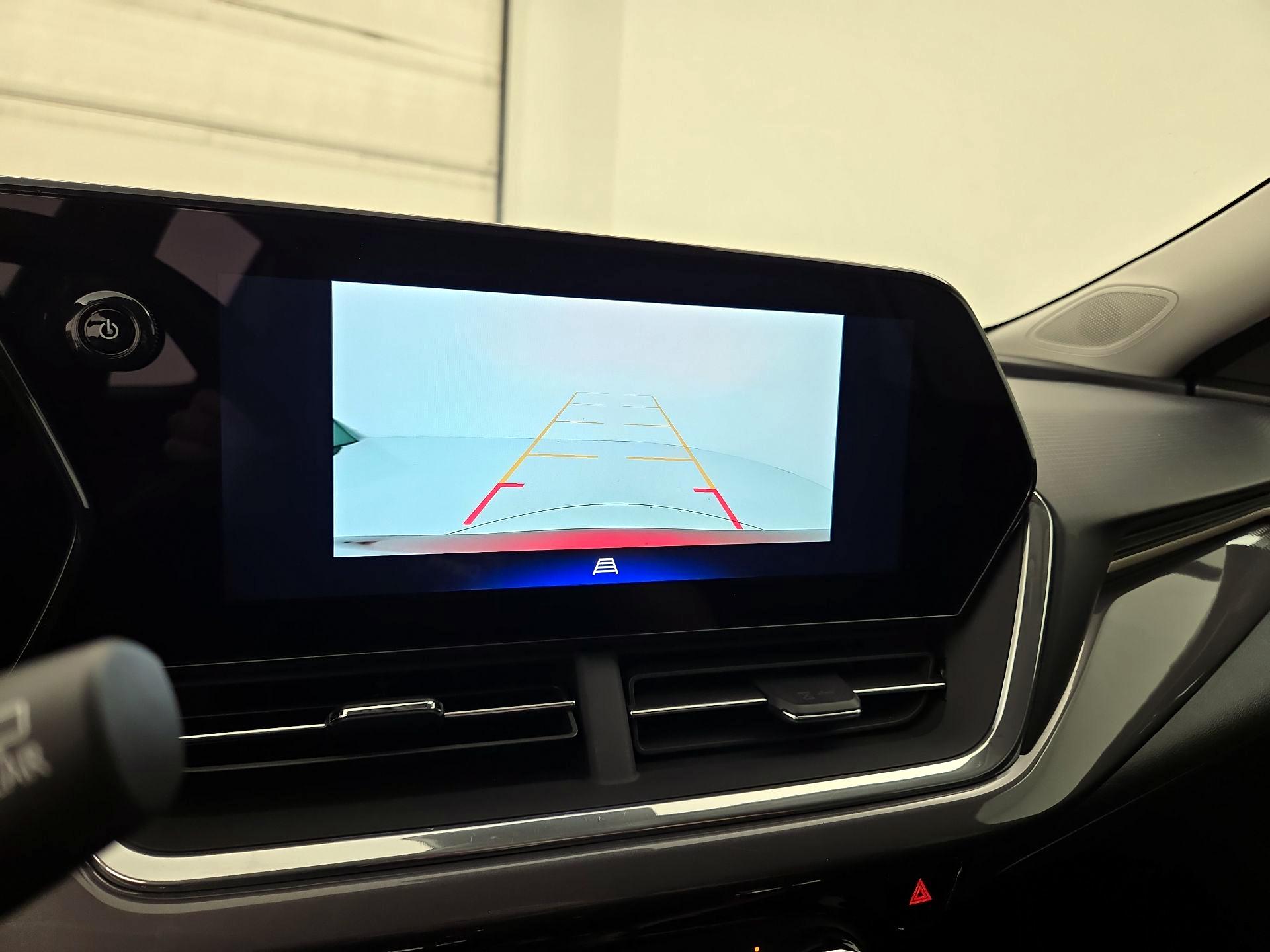 Thumbnail: 2024 Chevrolet Trax - 14