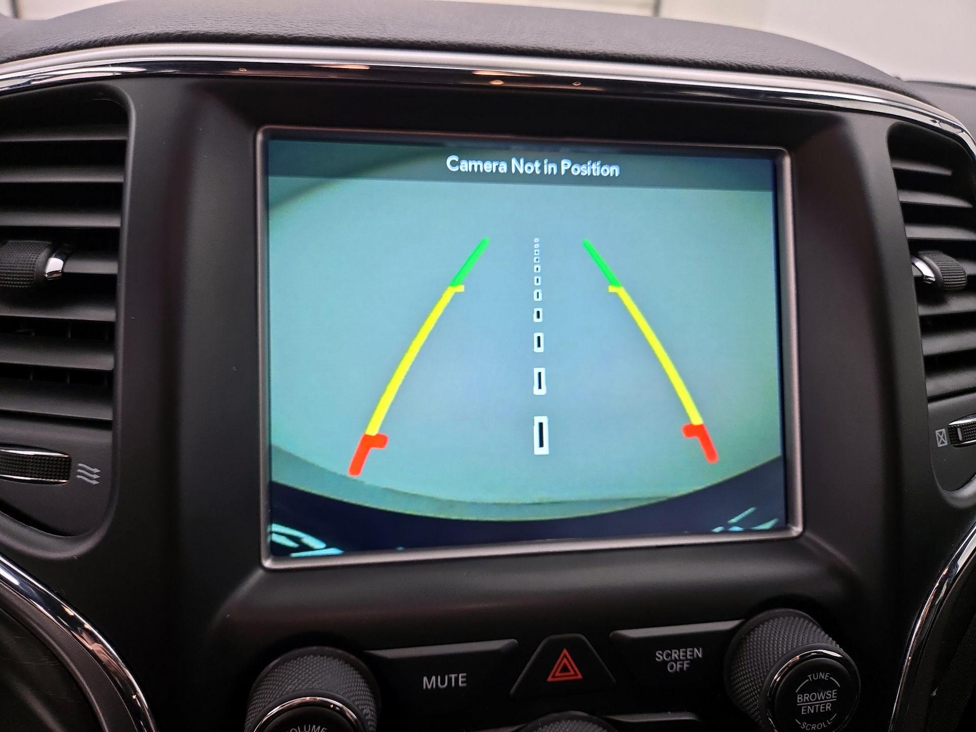 Thumbnail: 2018 Jeep Grand Cherokee - 15