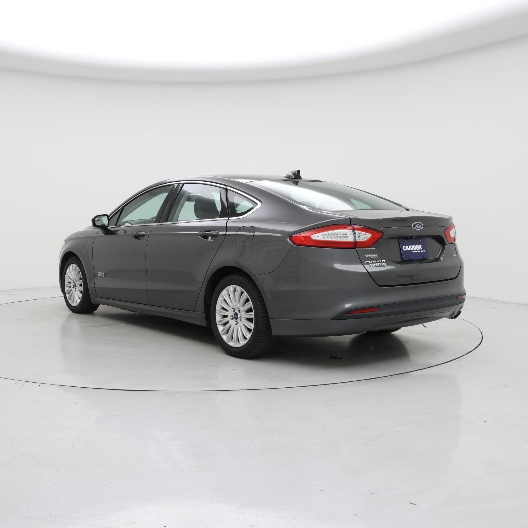 Thumbnail: 2015 Ford Fusion - 2
