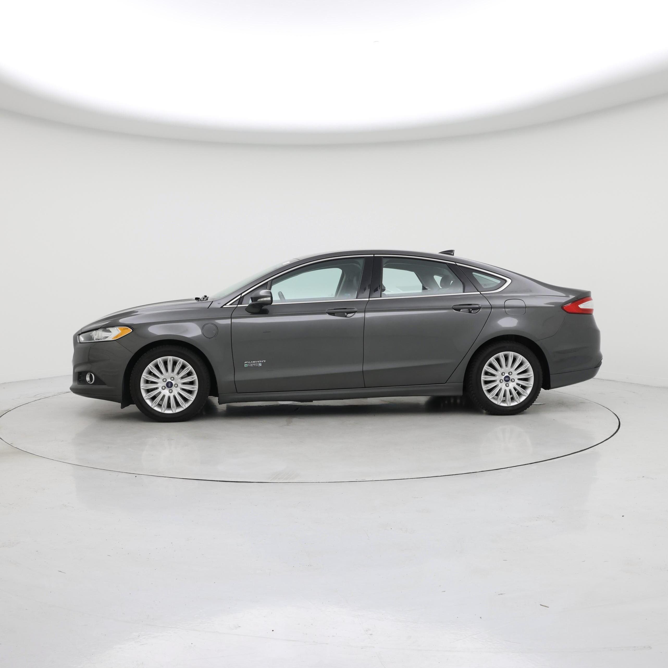 Thumbnail: 2015 Ford Fusion - 3