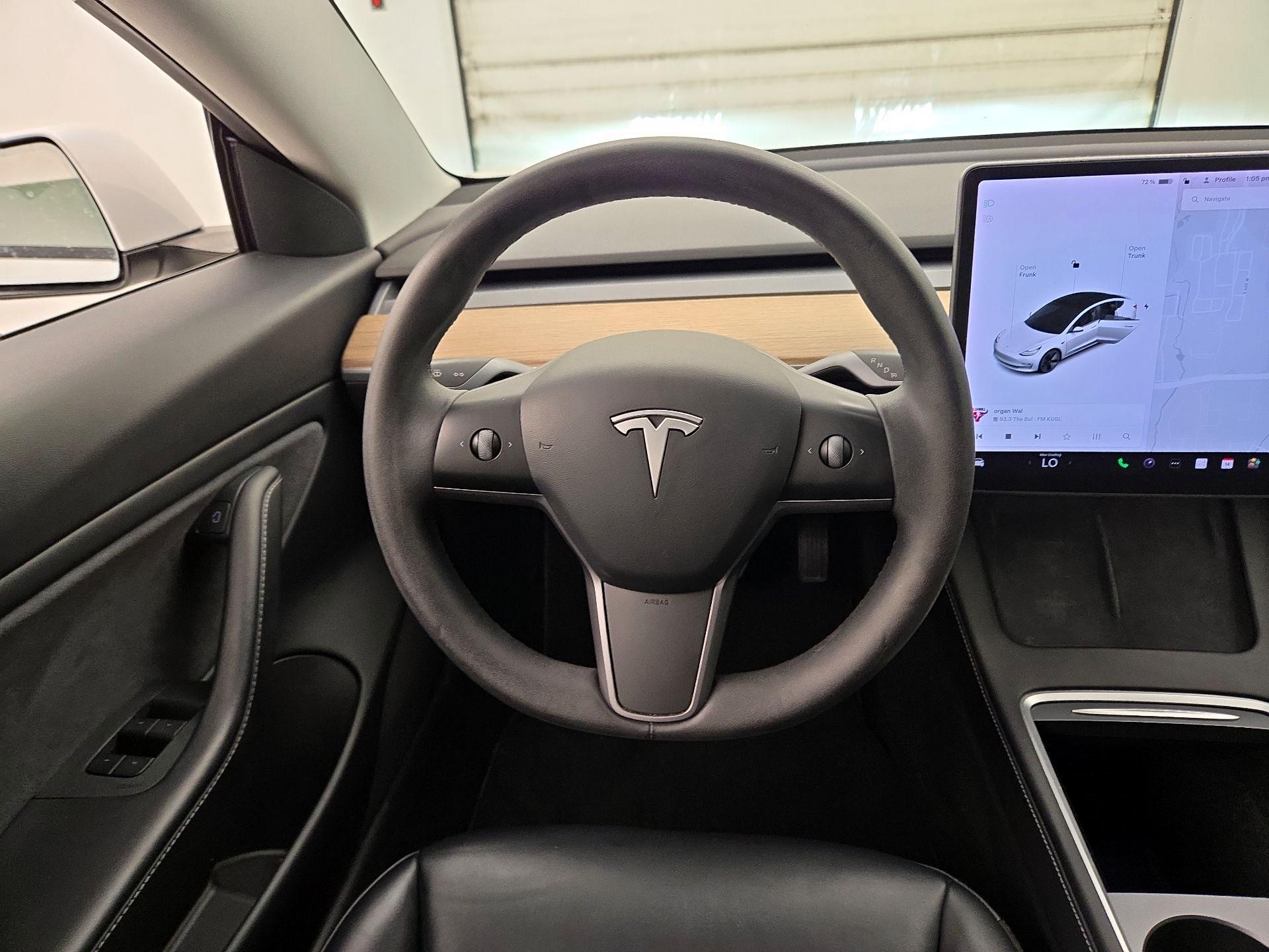 Thumbnail: 2021 Tesla Model 3 - 10