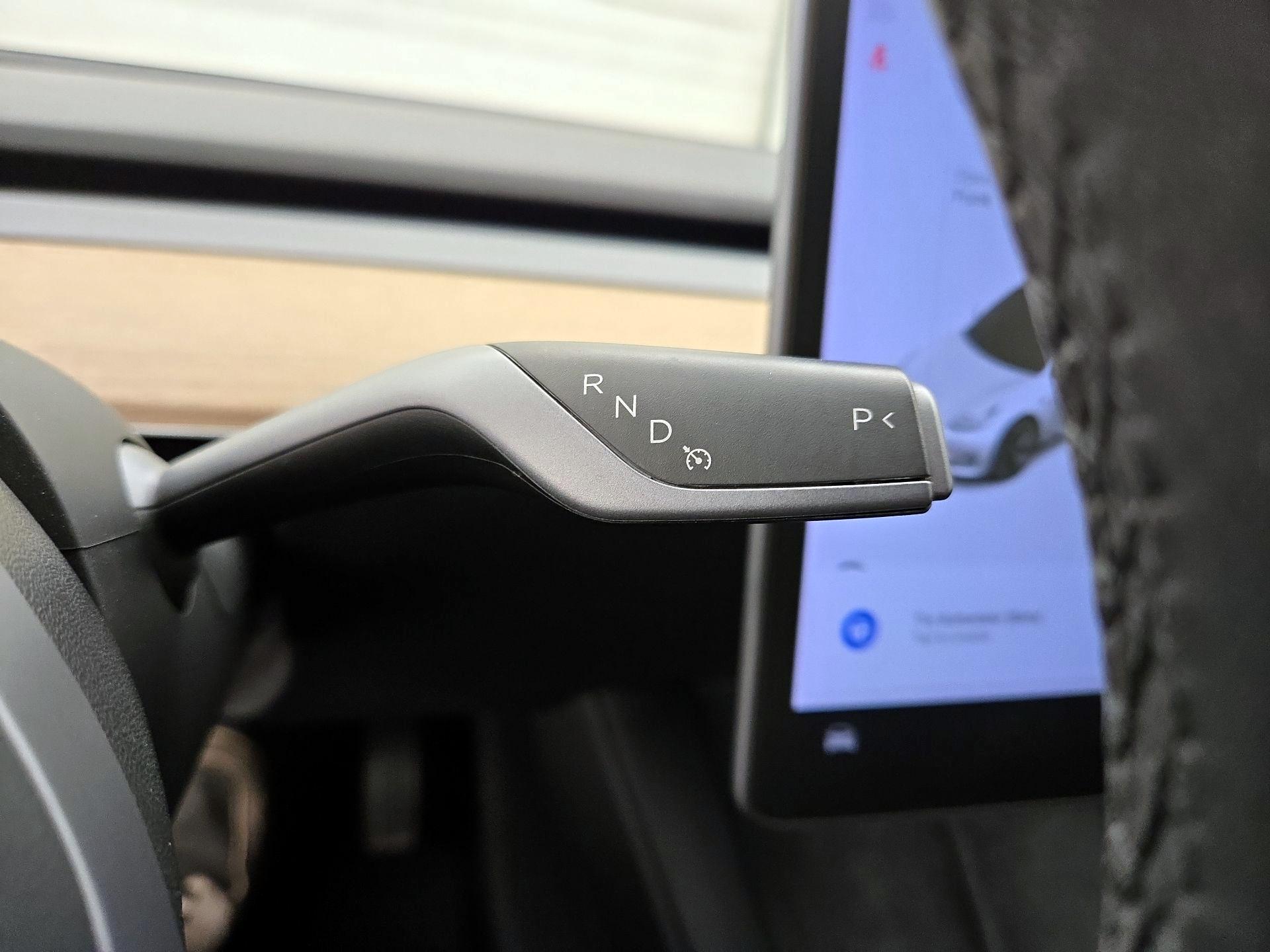 Thumbnail: 2021 Tesla Model 3 - 17