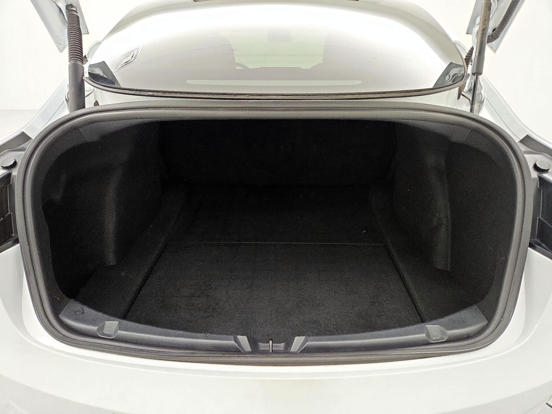 Thumbnail: 2021 Tesla Model 3 - 20