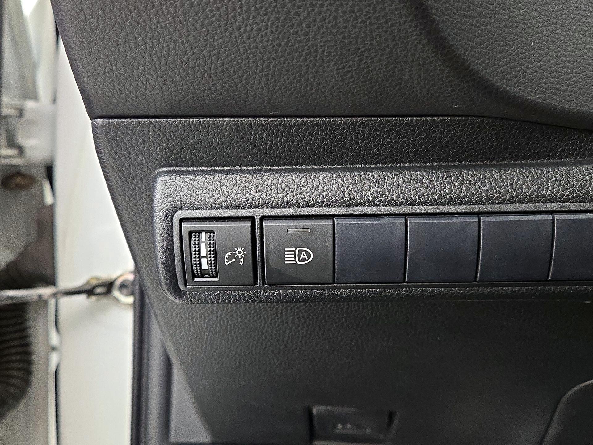 Thumbnail: 2019 Toyota Corolla - 13