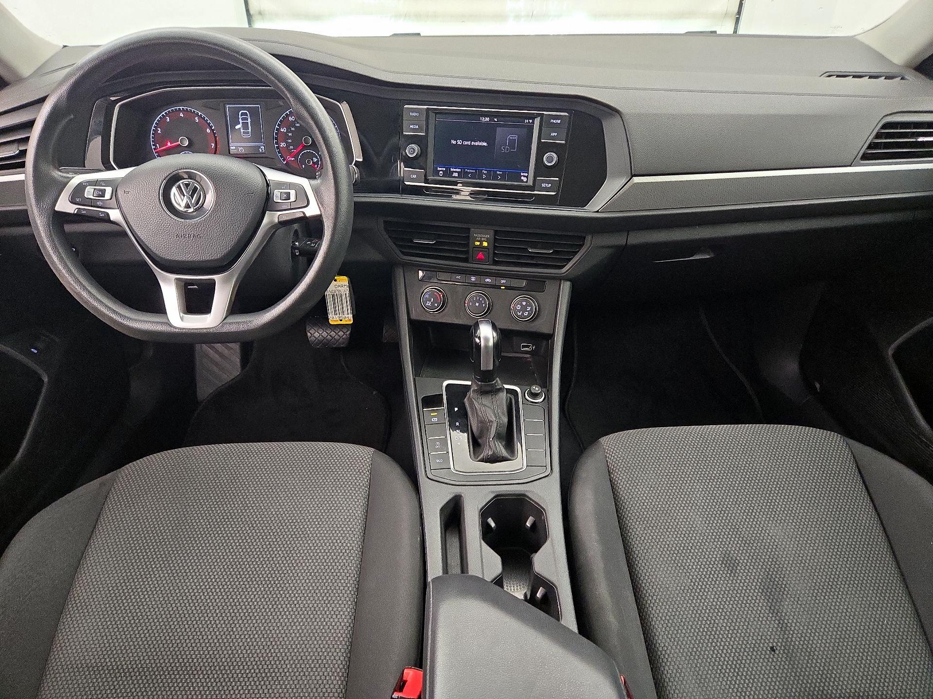 Thumbnail: 2019 Volkswagen Jetta - 9