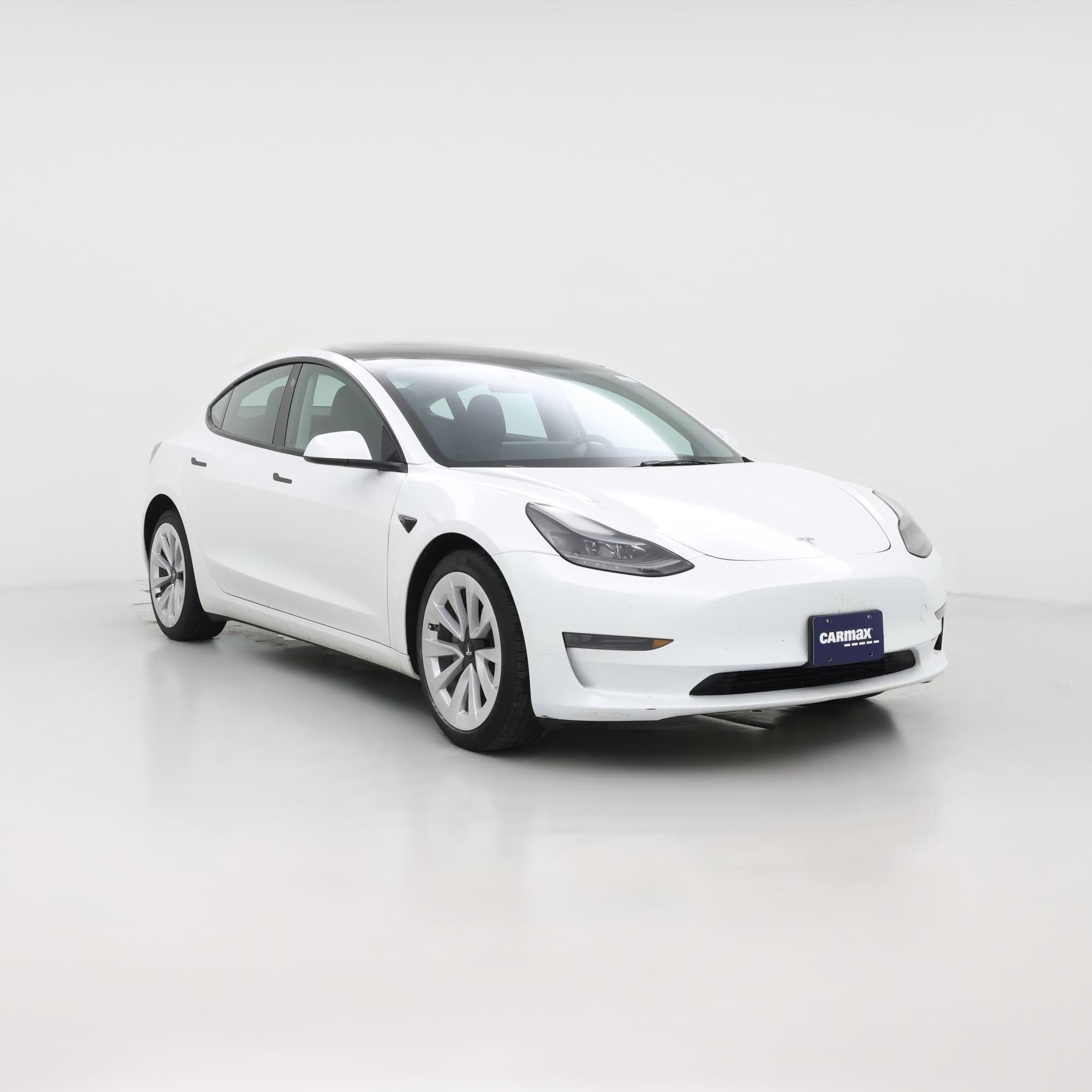 Thumbnail: 2023 Tesla Model 3 - 1