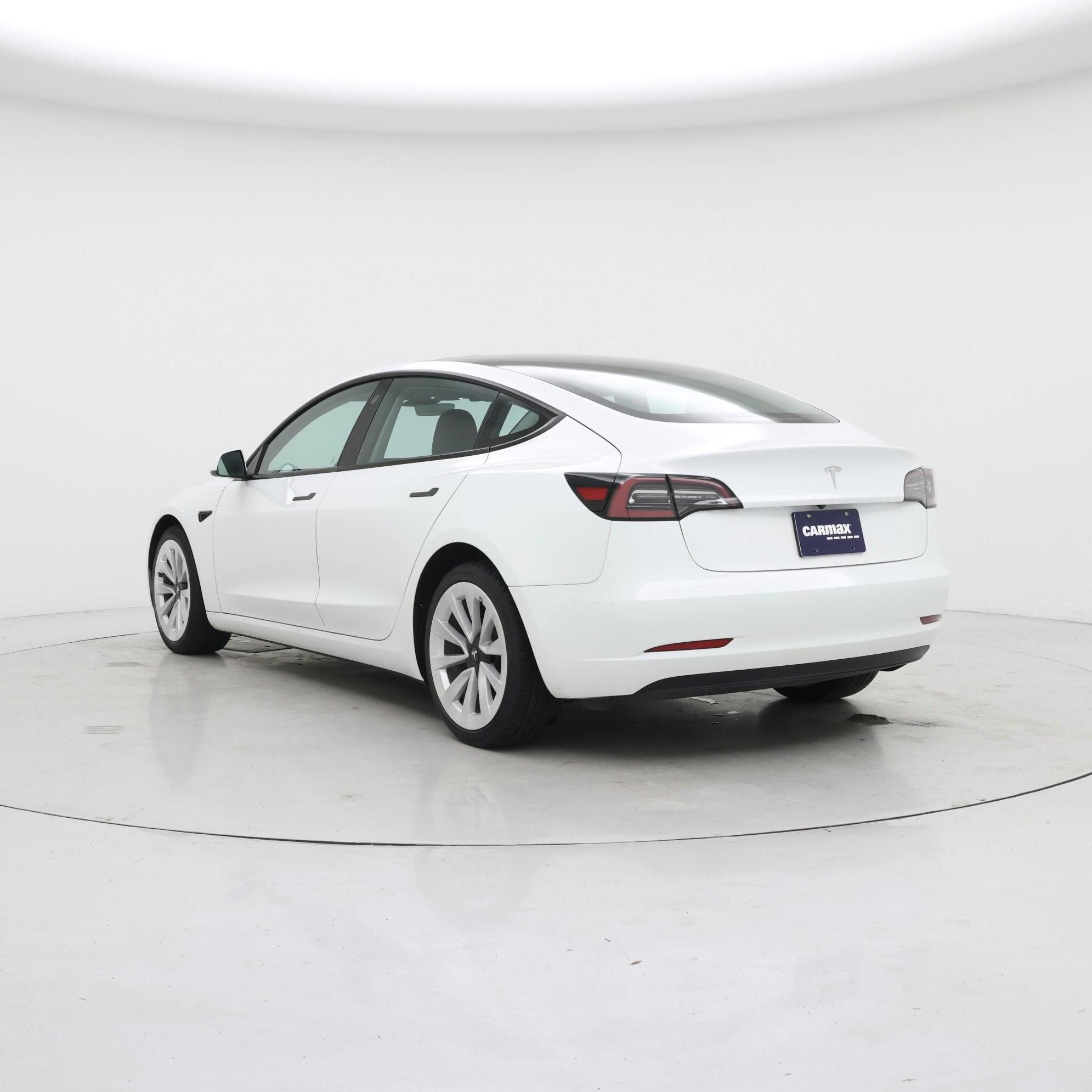 Thumbnail: 2023 Tesla Model 3 - 2