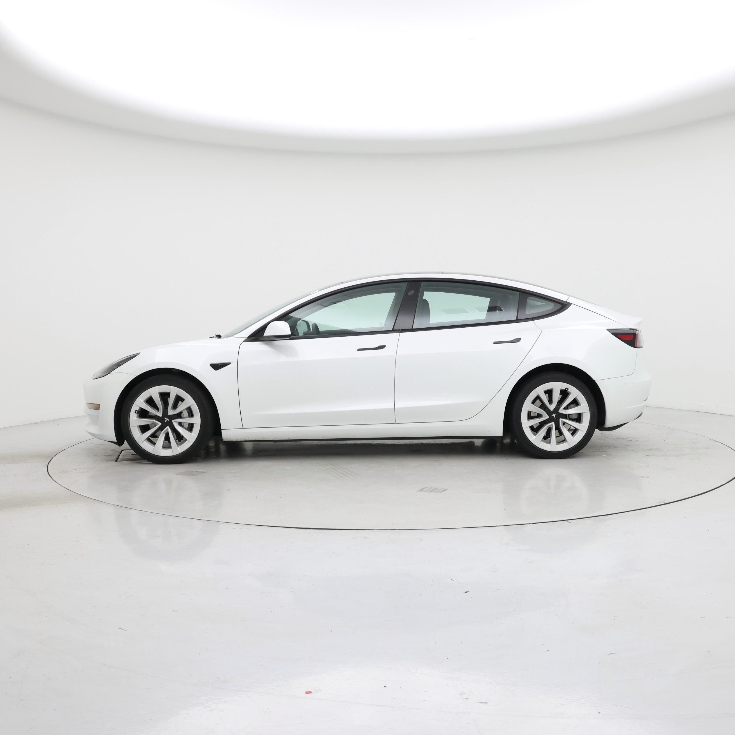 Thumbnail: 2023 Tesla Model 3 - 3