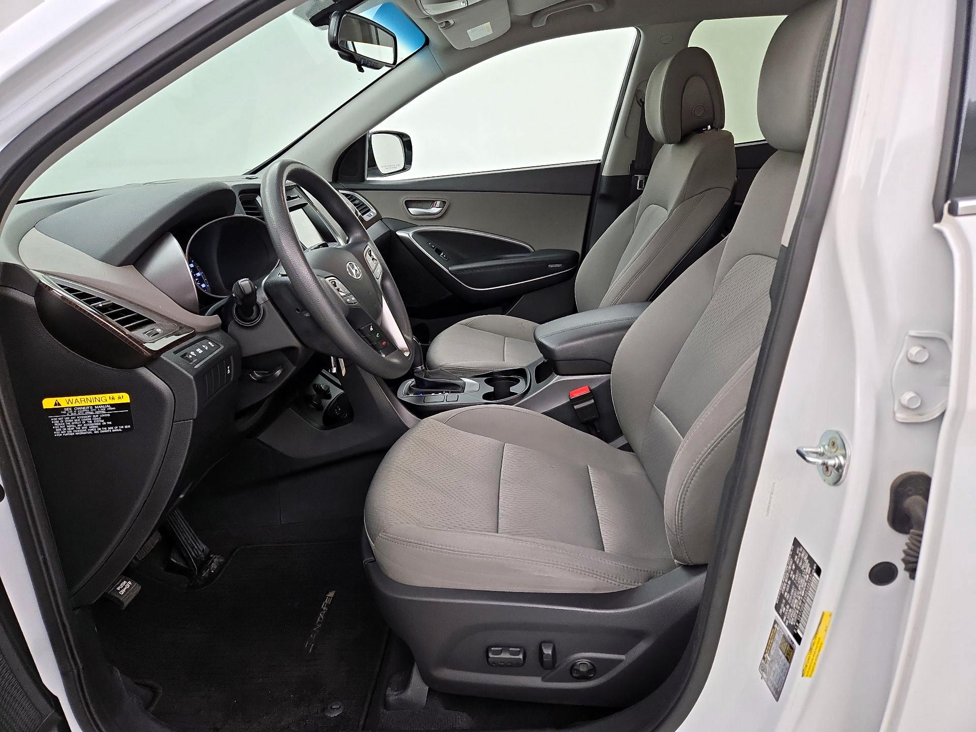 Thumbnail: 2017 Hyundai Santa Fe - 11