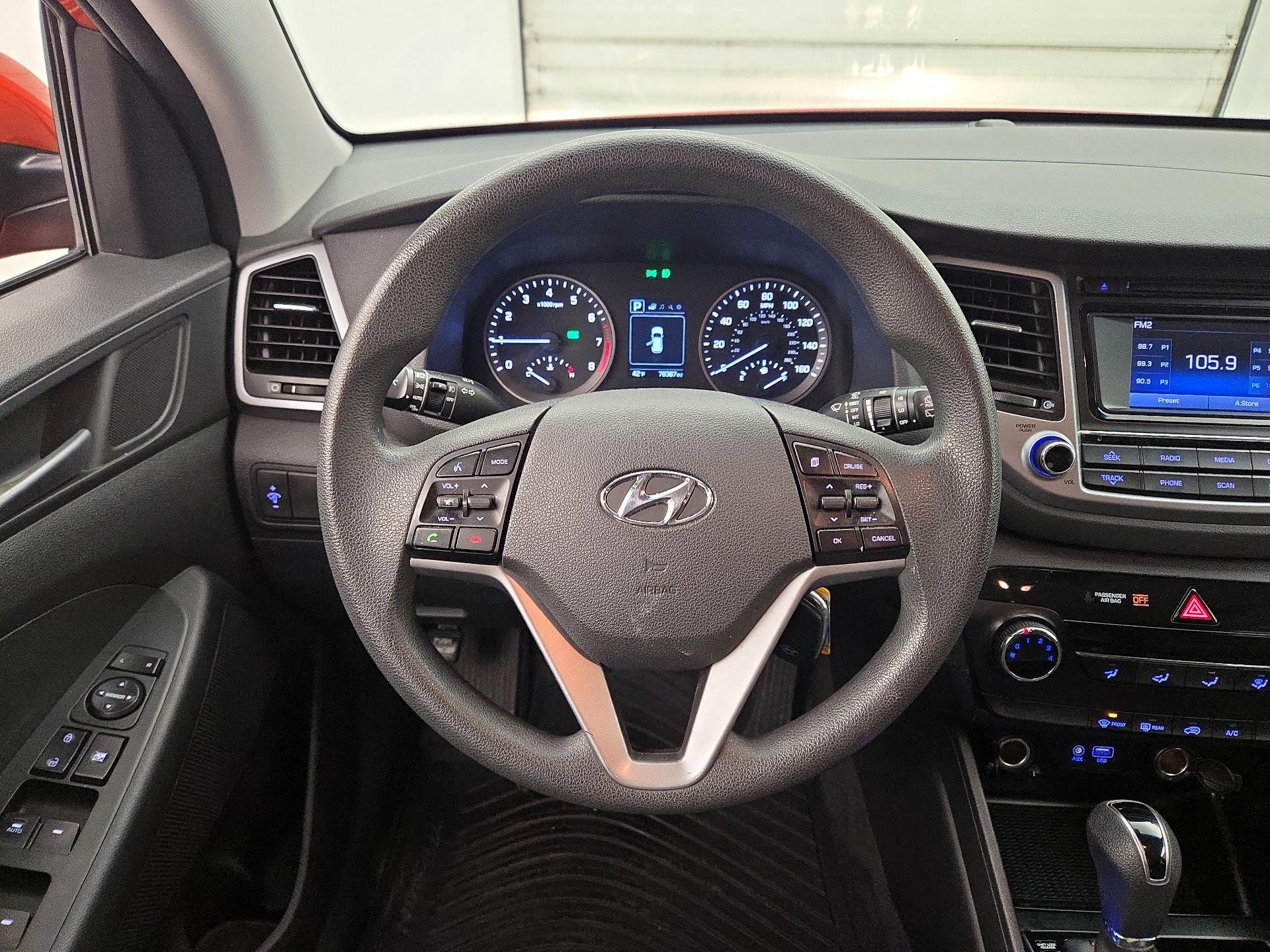 Thumbnail: 2016 Hyundai Tucson - 10