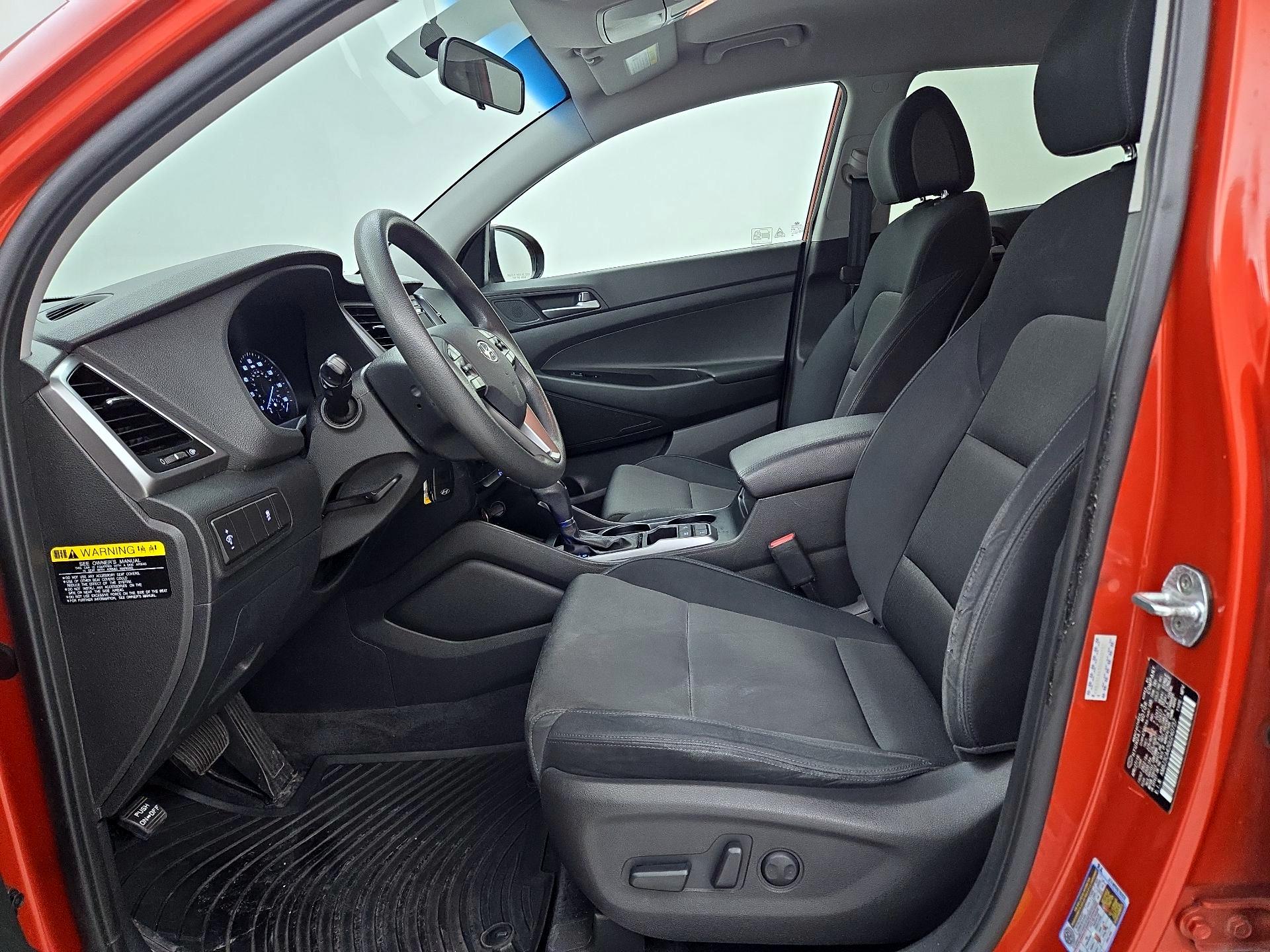 Thumbnail: 2016 Hyundai Tucson - 11