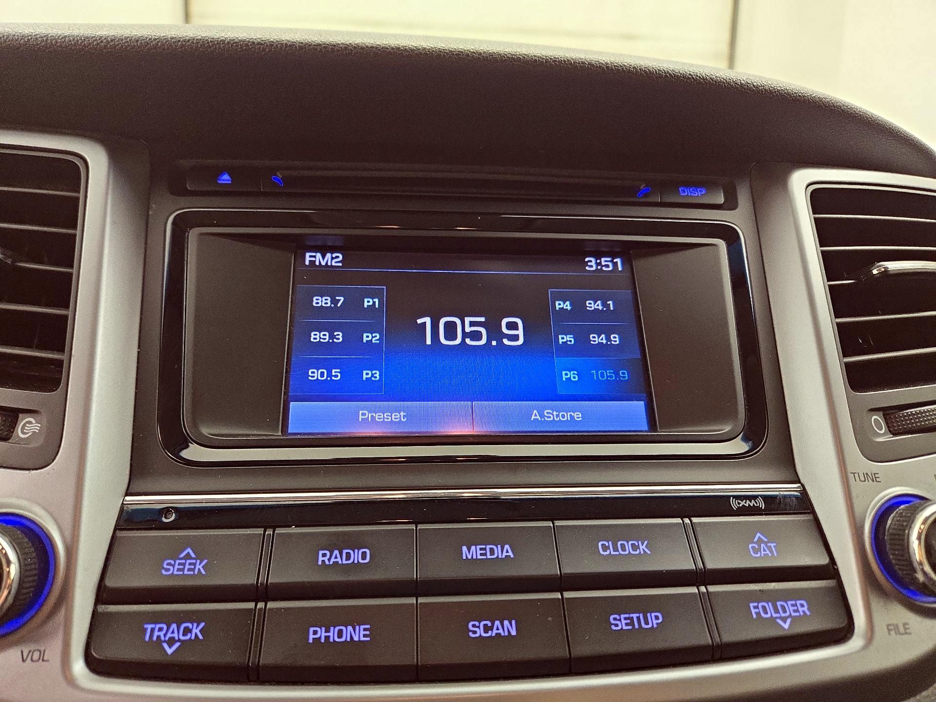 Thumbnail: 2016 Hyundai Tucson - 15