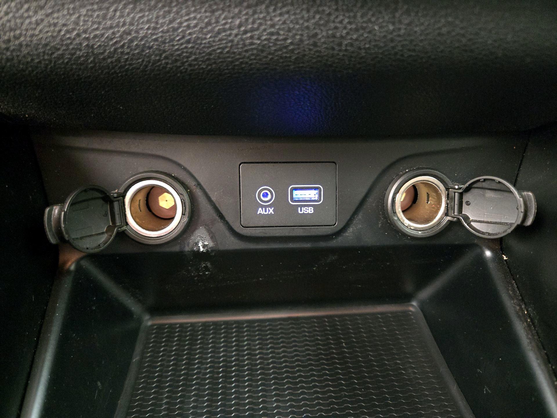 Thumbnail: 2016 Hyundai Tucson - 18