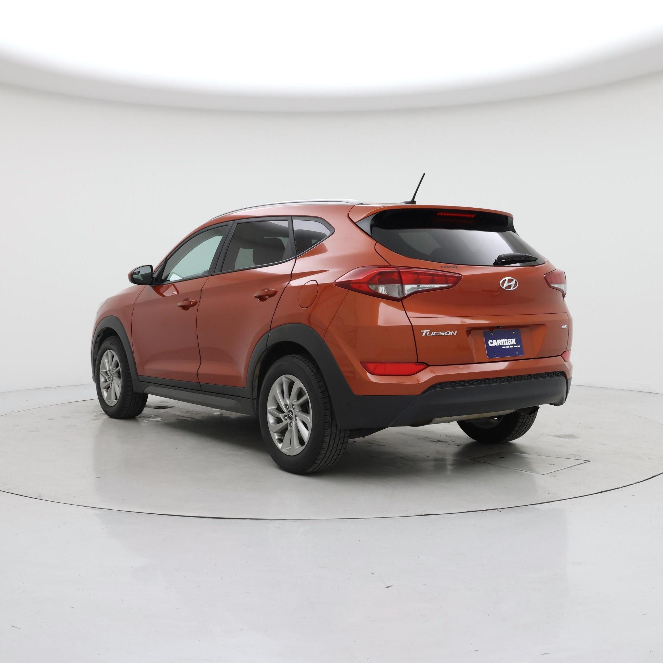 Thumbnail: 2016 Hyundai Tucson - 2