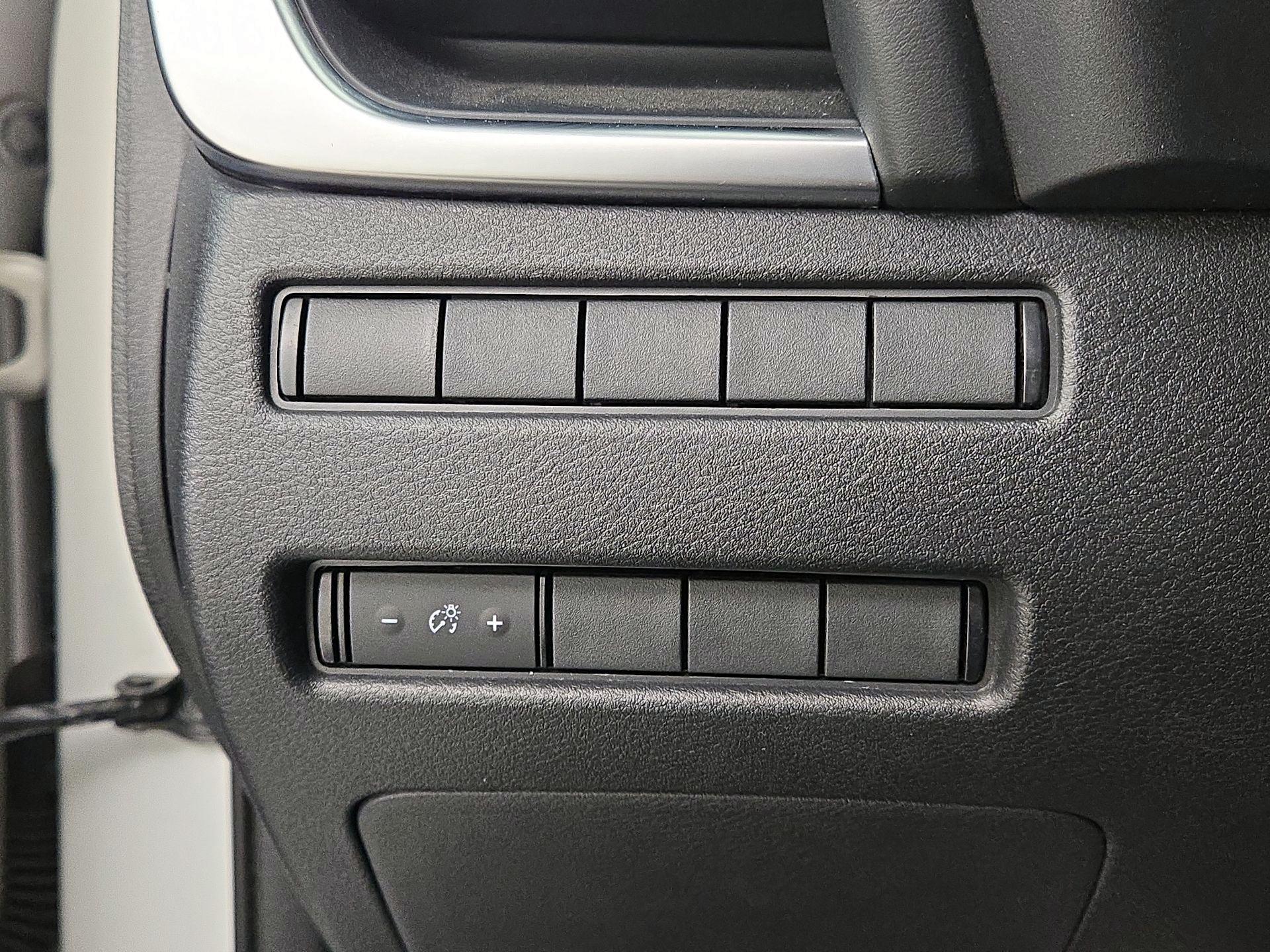 Thumbnail: 2021 Nissan Rogue - 13