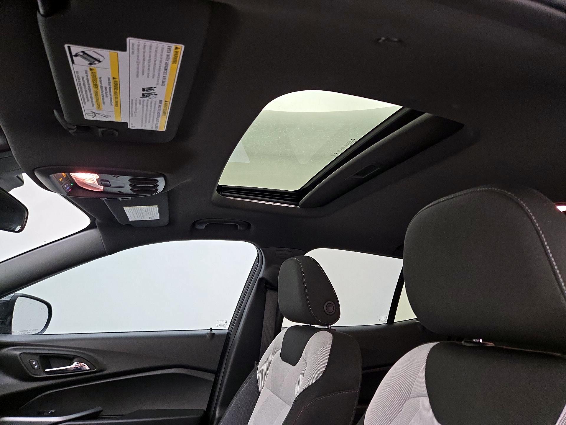 Thumbnail: 2025 Chevrolet Trax - 19