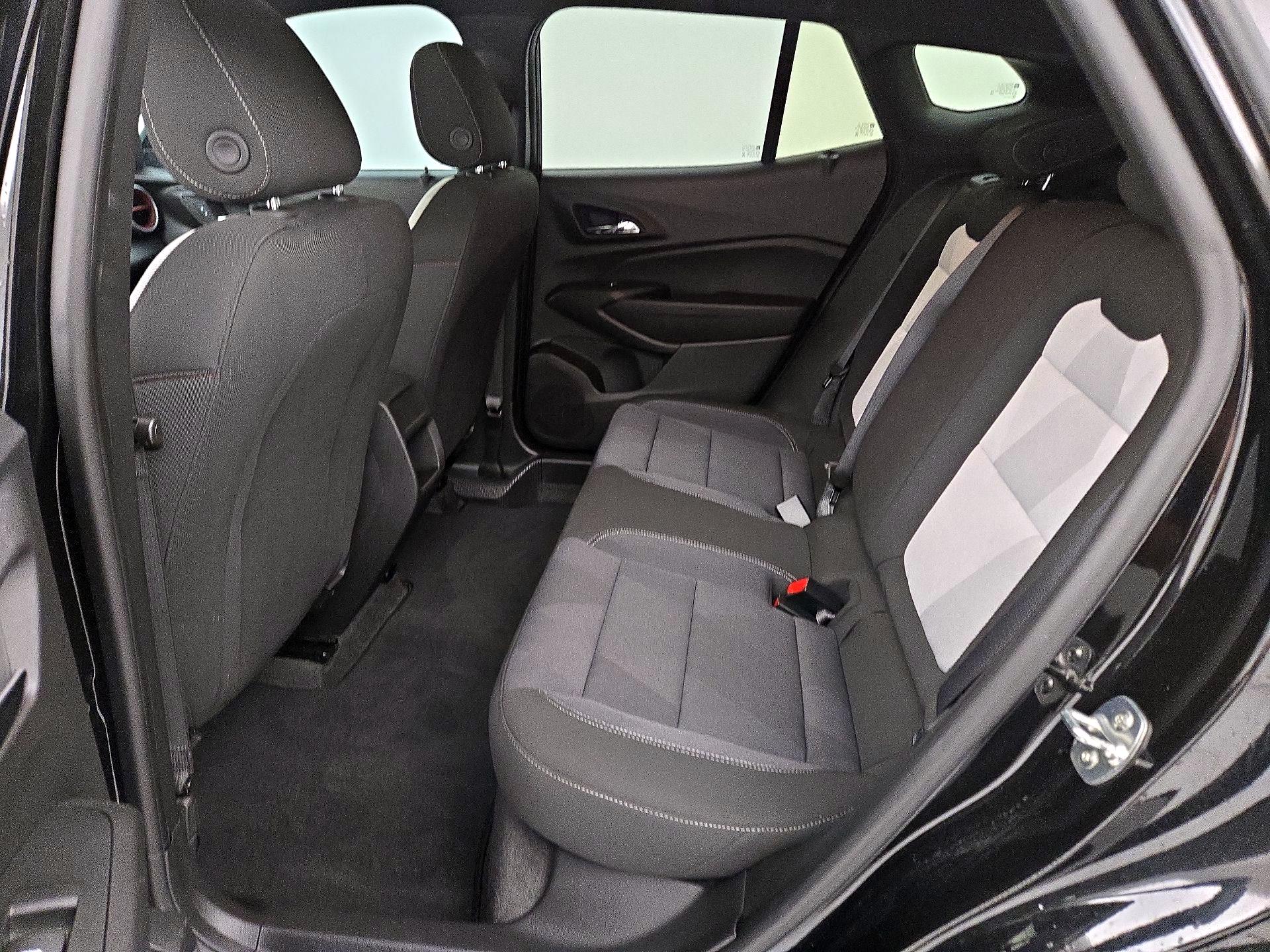 Thumbnail: 2025 Chevrolet Trax - 20