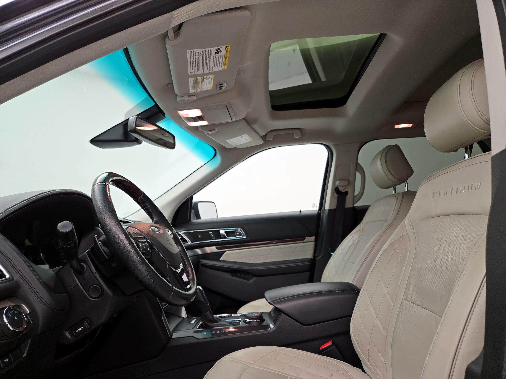 Thumbnail: 2017 Ford Explorer - 20